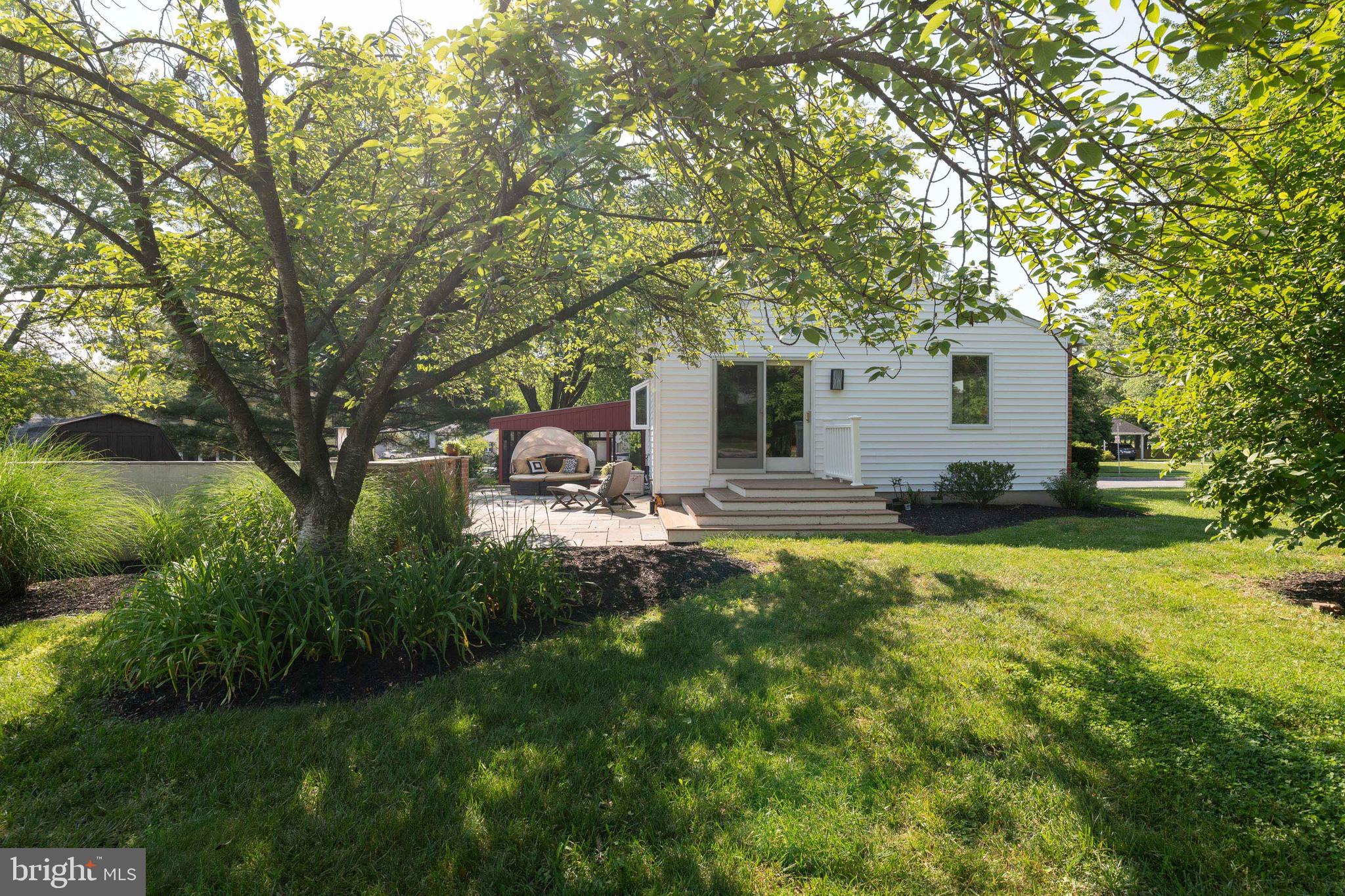 LUTHERVILLE - Residential