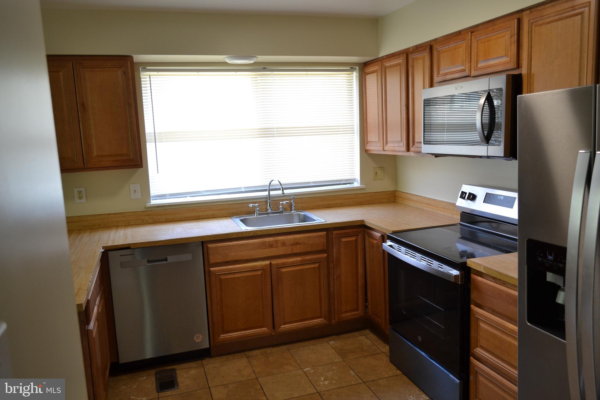 VILLAGE OF OWEN BROWN - Residential