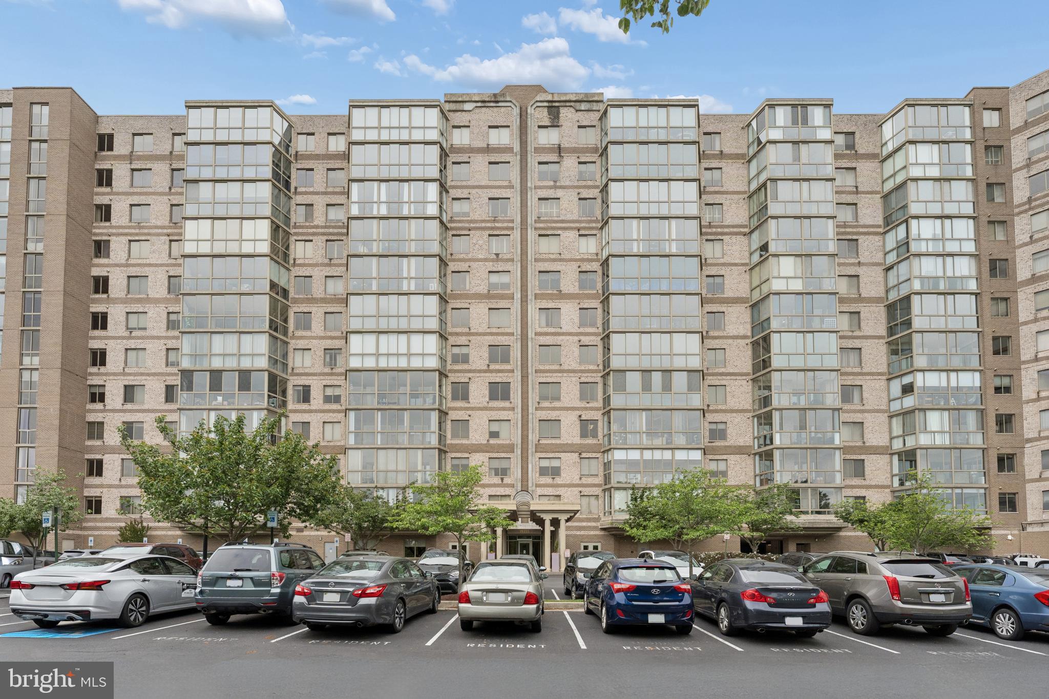 Well maintained 2-bedroom, 2-bath condo in sought-after Riverview at Lansdowne Woods. This third-floor unit offers peaceful views of trees, the golf course, and the river, all enjoyed from the glass-enclosed balcony—perfect for year-round relaxation.
The kitchen features maple cabinetry and newer luxury vinyl plank flooring and opens to a dedicated dining room, ideal for everyday living and entertaining.  
The living room features a fireplace and built ins with access to the glass-enclosed balcony.
The primary suite is ideally situated to capture the views and offers multiple closets, a convenient in-unit laundry area, and a private full bath with a shower. The secondary bedroom includes its own en suite bath with a tub/shower combination and also provides direct balcony access through sliding doors.
This home has been well cared for and offers a great opportunity to personalize and update to your taste.
Lansdowne Woods is a gated, resort-style community featuring a recently renovated clubhouse with an indoor pool, fitness center, tennis and pickleball courts, on-site restaurant, and a full calendar of activities.