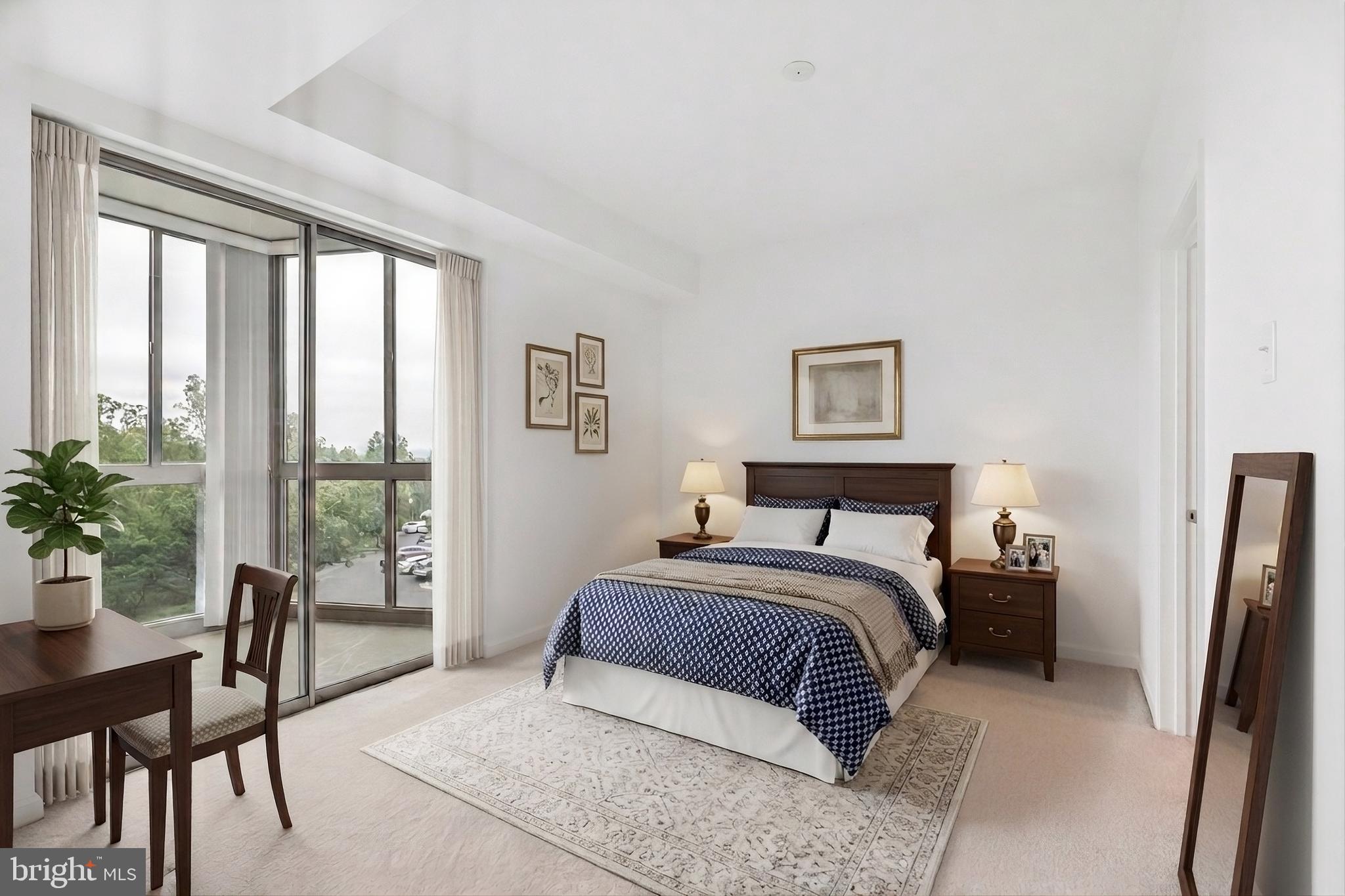 LANSDOWNE WOODS - Residential