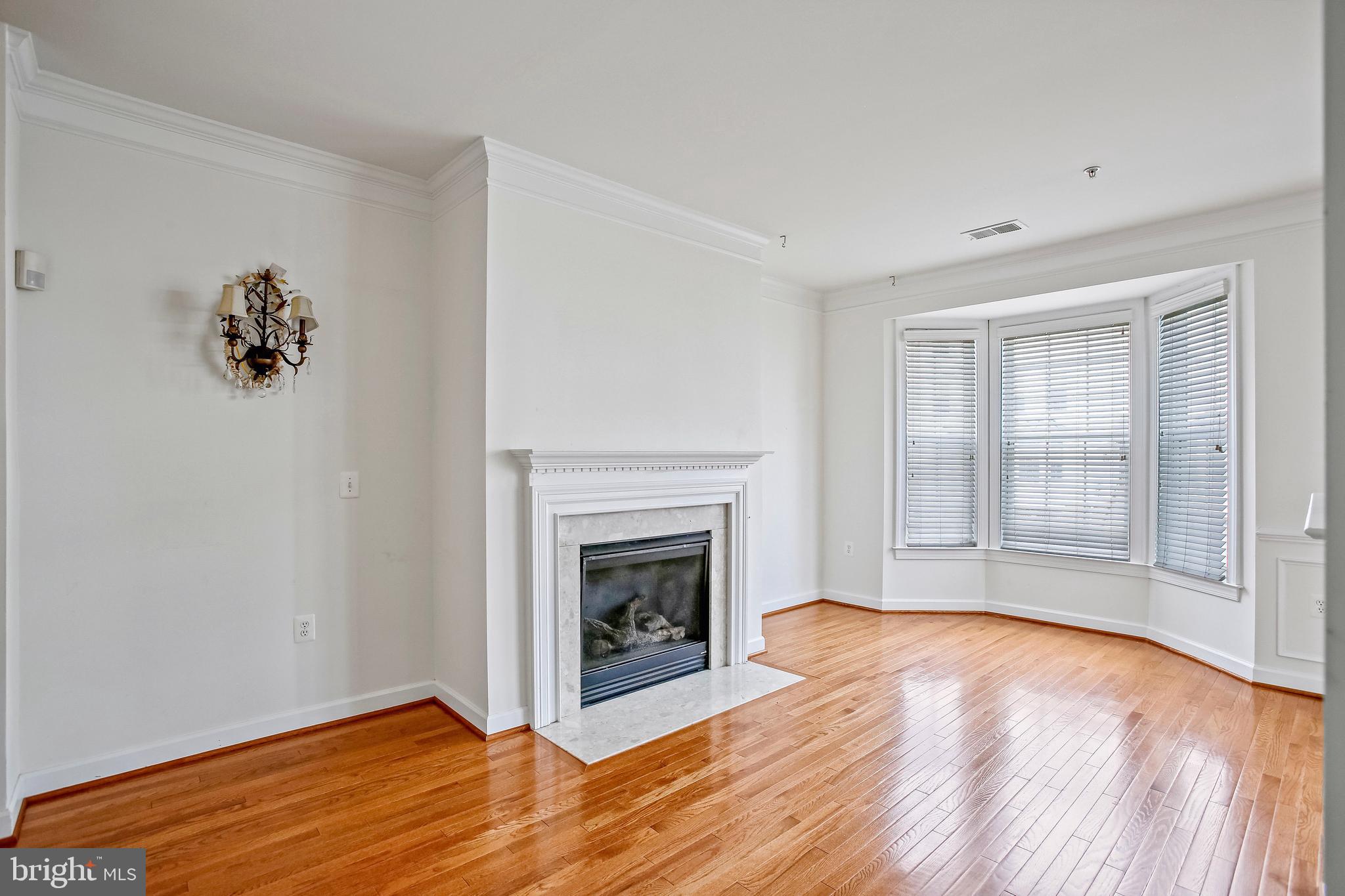 COPPERMINE CROSSING - Residential