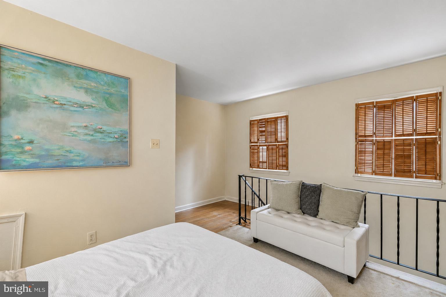 RITTENHOUSE SQUARE - Residential Income