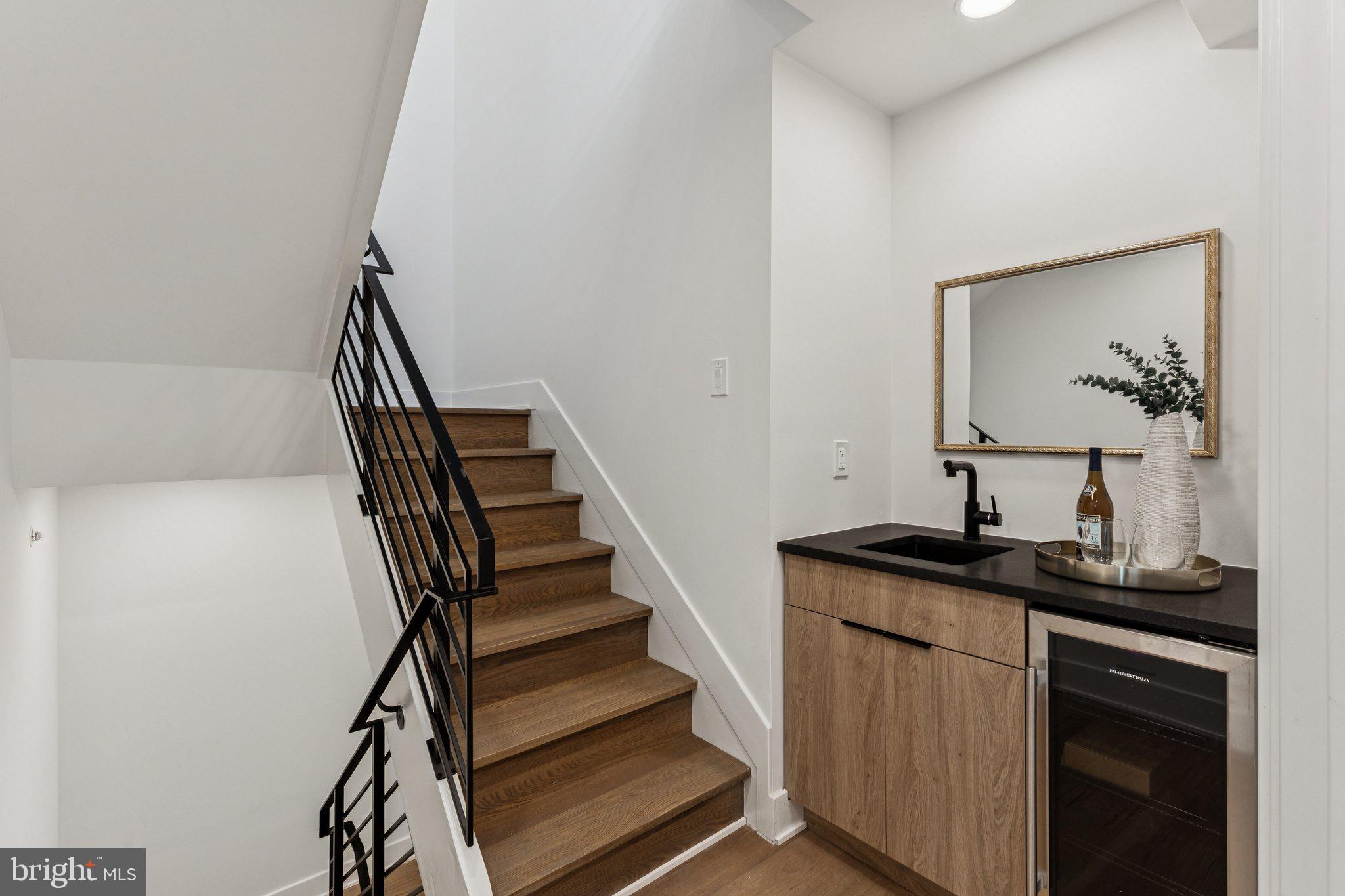 PHILADELPHIA - Residential