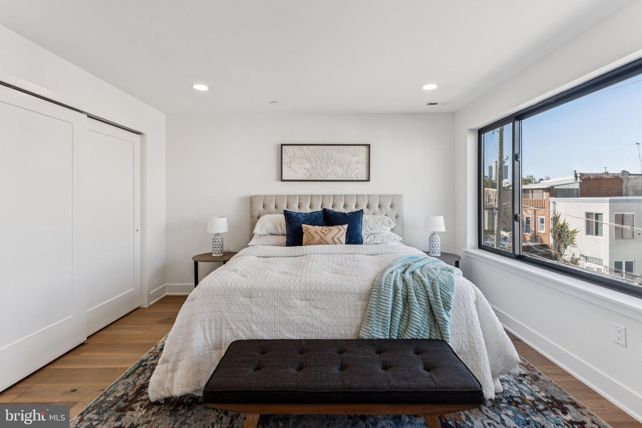 PHILADELPHIA - Residential