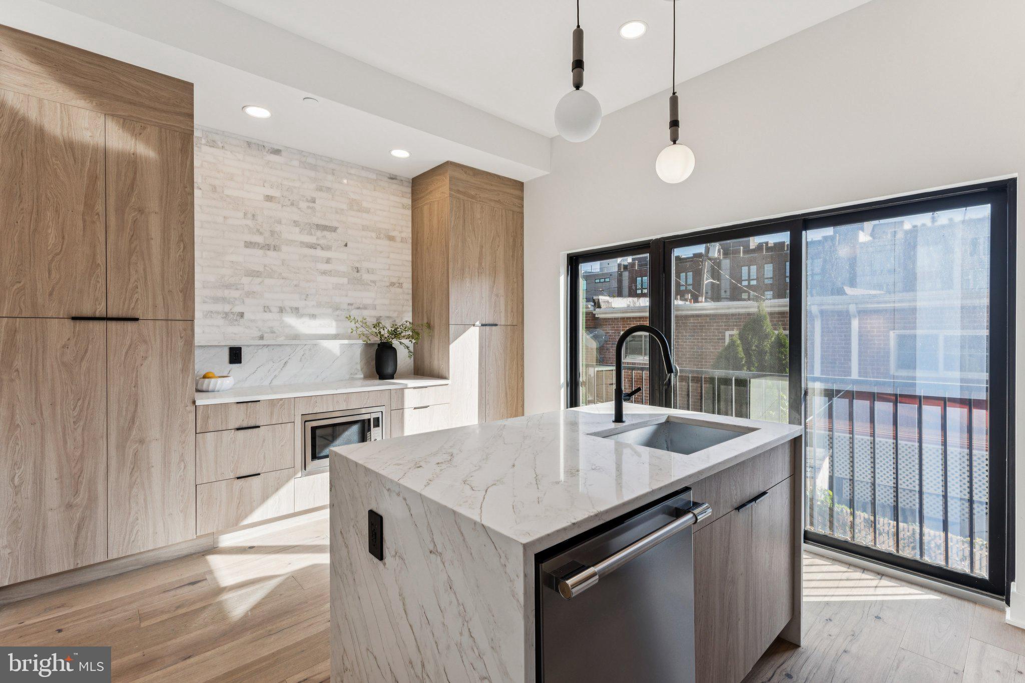 PHILADELPHIA - Residential