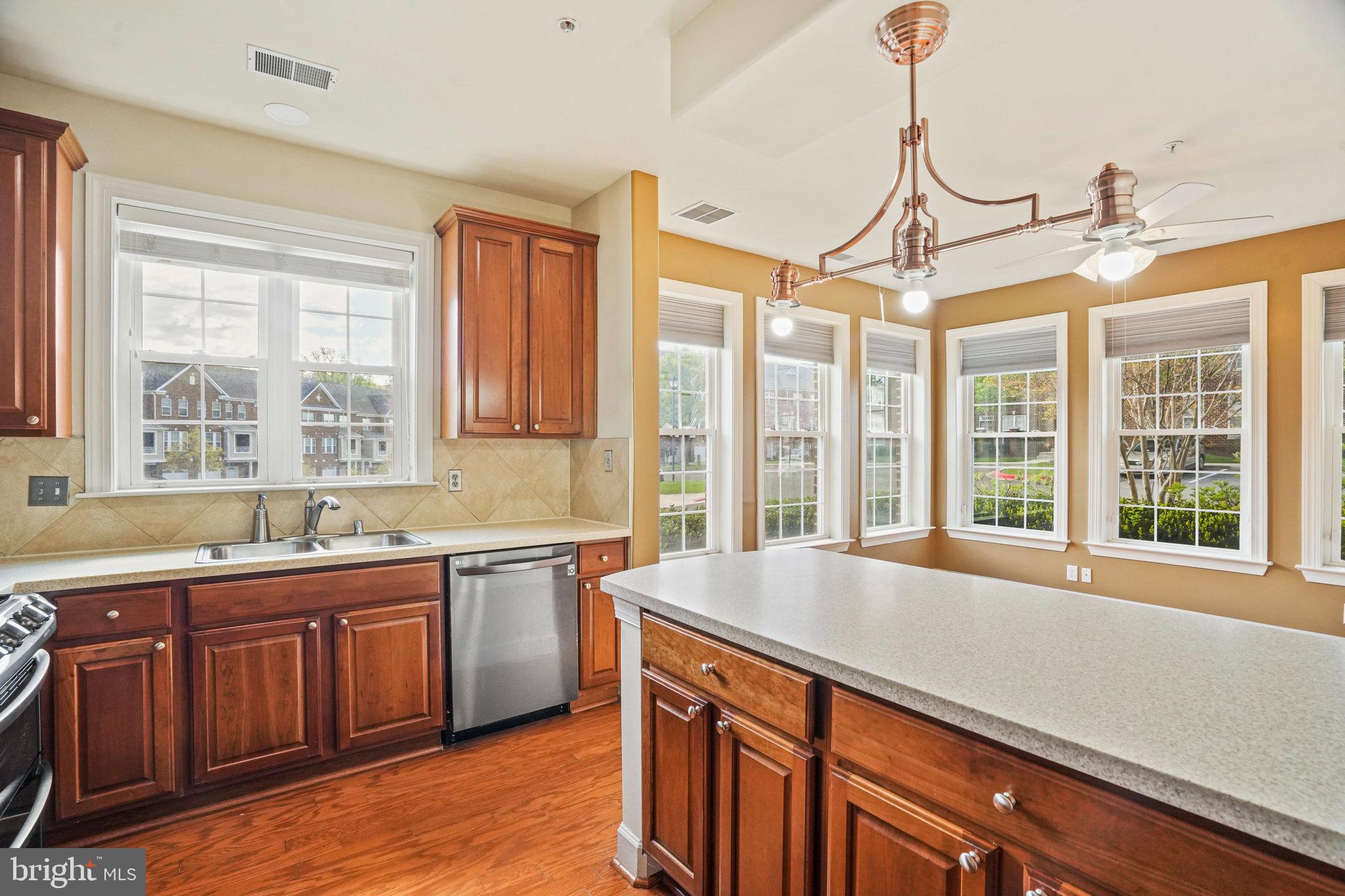 FAIRWOOD - Residential