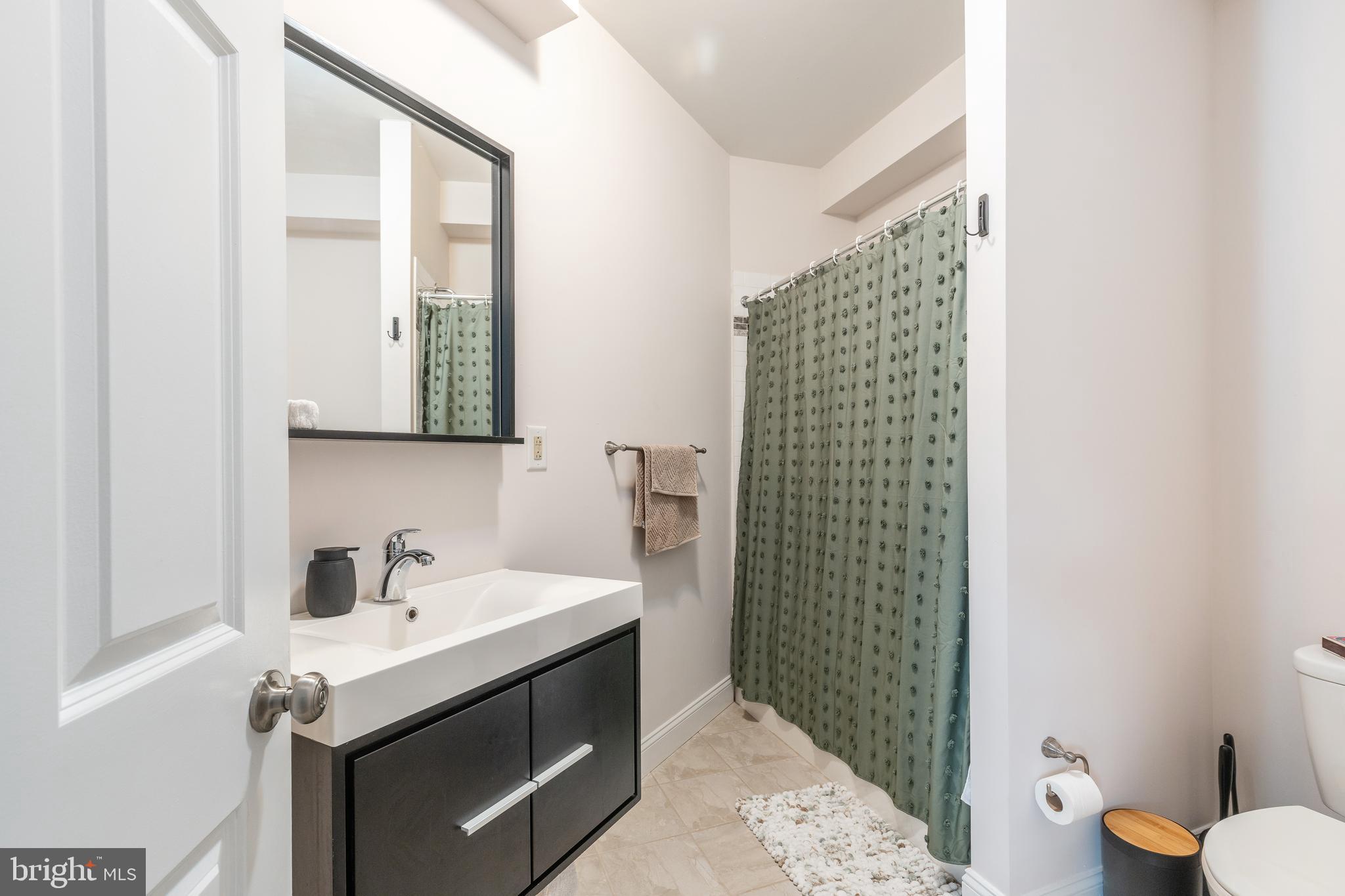 FRANCISVILLE - Commercial Sale