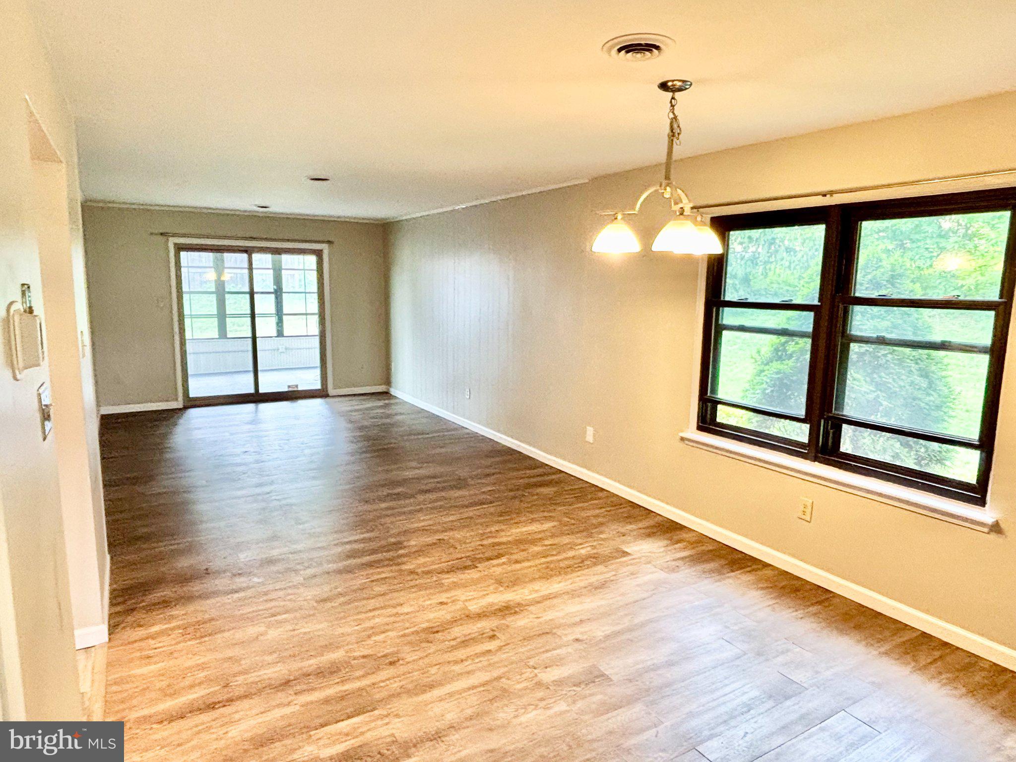 WALBERT ESTATES - Residential