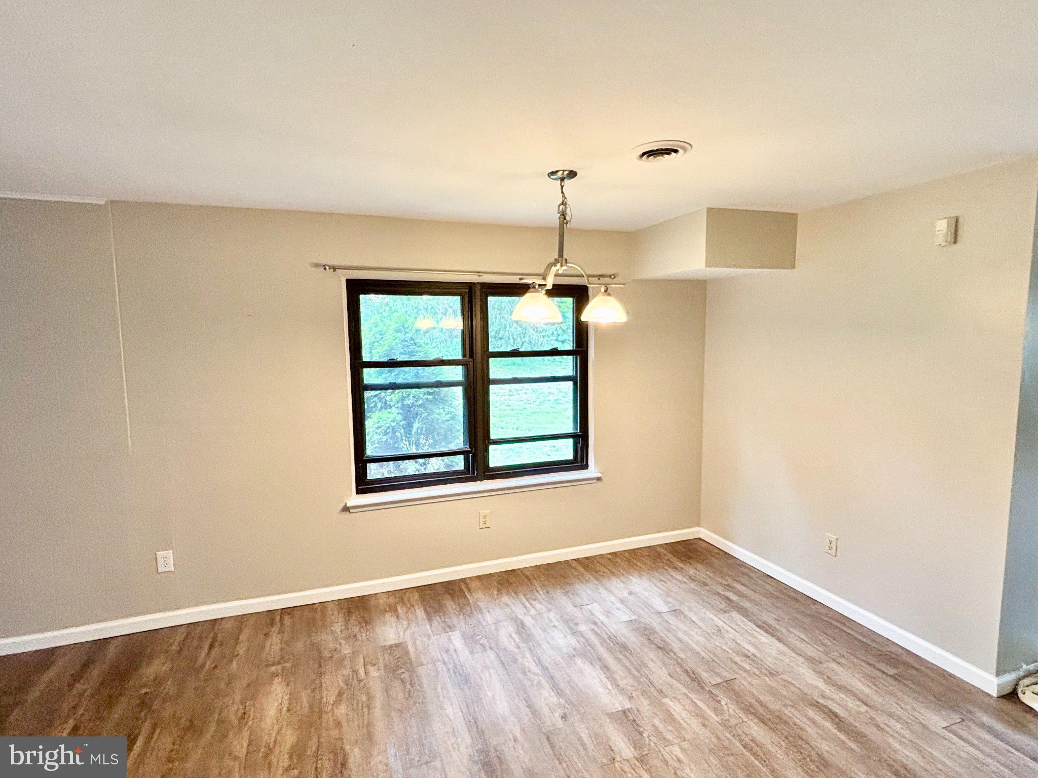 WALBERT ESTATES - Residential