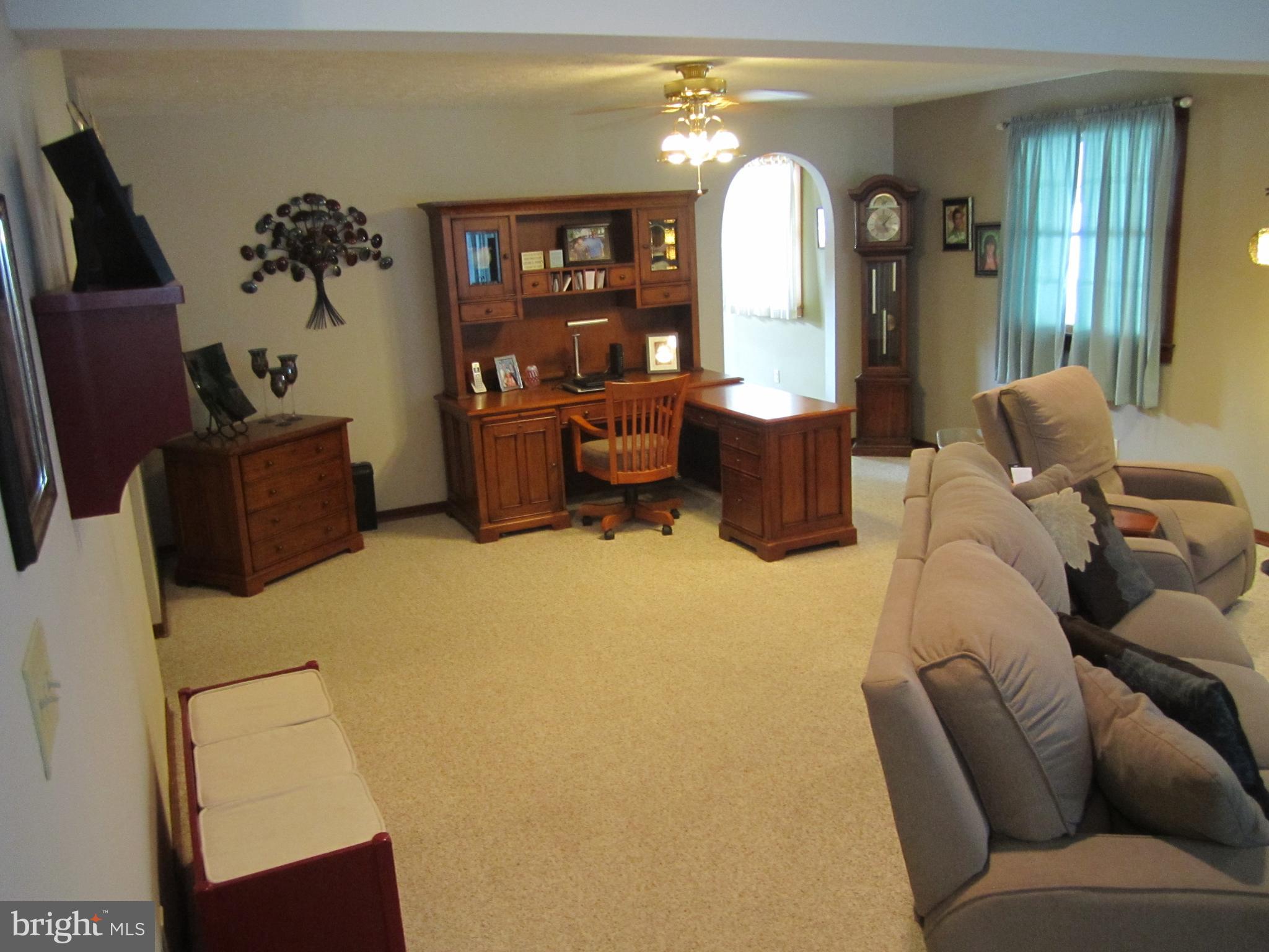 MUNROE GARDENS - Residential