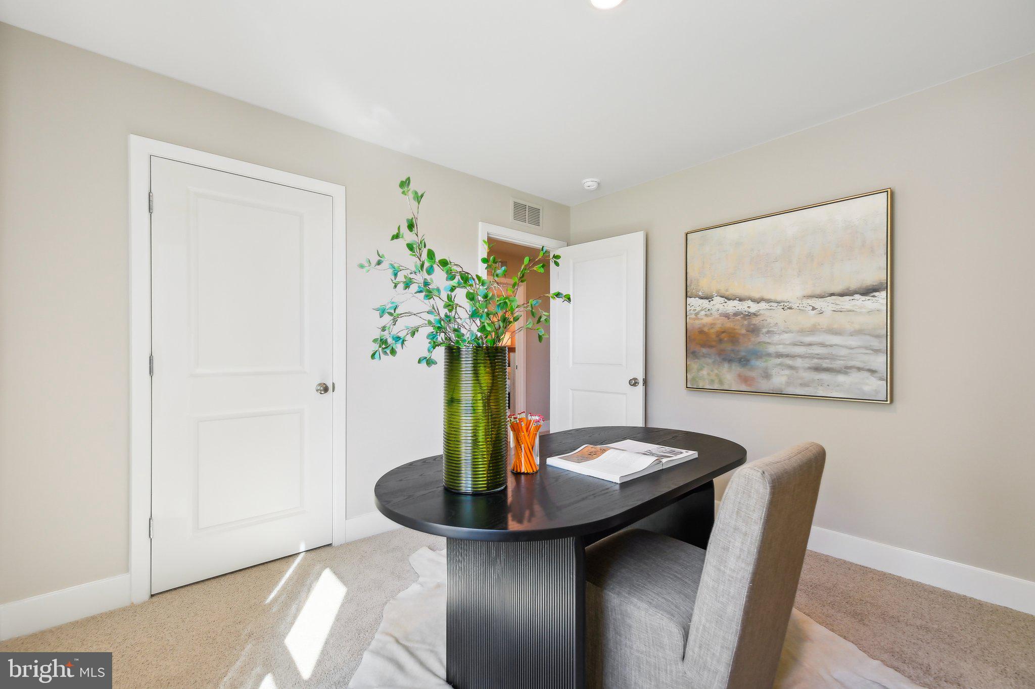 WEST WIND - Residential