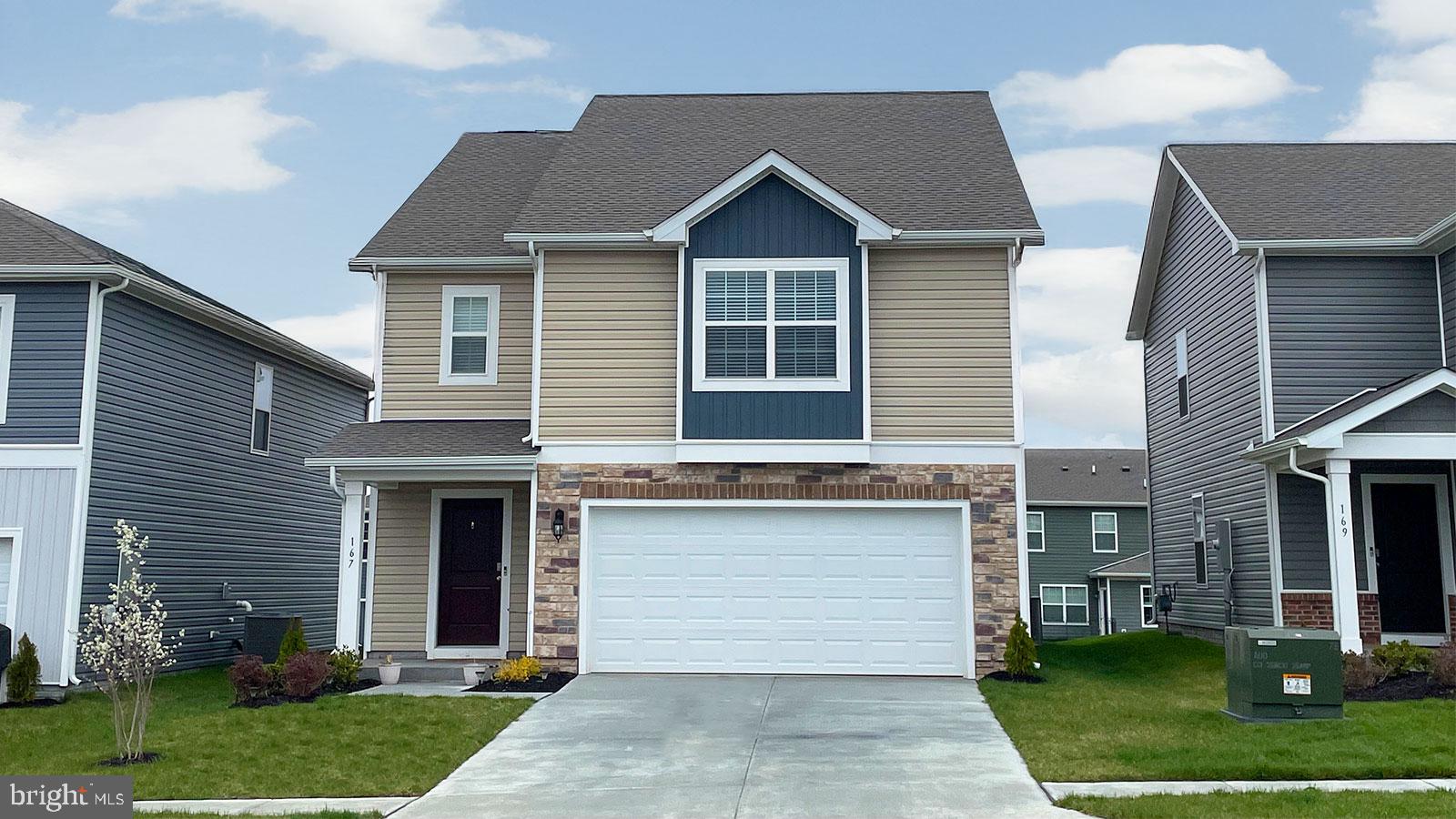117 Charing Cross Drive is a spacious new home in Stephens City, VA backing to a beautiful open space. The Elm floorplan features a 2-car garage and an open concept first floor. The kitchen is equipped with granite counters, white cabinets, stainless steel appliances, and a walk-in pantry. The first floor also features a guest bedroom with a full bath. The upper floor offers 4 additional bedrooms including a grand owner's suite with private bath and two walk-in closets, an open loft area, and a convenient bedroom level laundry.
West Wind offers convenient access to I-81 and all major commute routes. Community features a playground, and large open park area. Featuring America's Smart Home, D.R. Horton keeps you close to the people and places you value most. Simplify your life with a dream home that features hands-free communication, remote keyless entry, video doorbell, and so much more! It’s a home that adapts to your lifestyle. And with D.R. Horton's simple buying process and ten-year limited warranty, there's no reason to wait. June - July move-in. 
Up to $6,500 total closing cost is tied to the use of DHI Mortgage.  
*Photos, 3D tours, and videos are representative of plan only and may vary as built.*