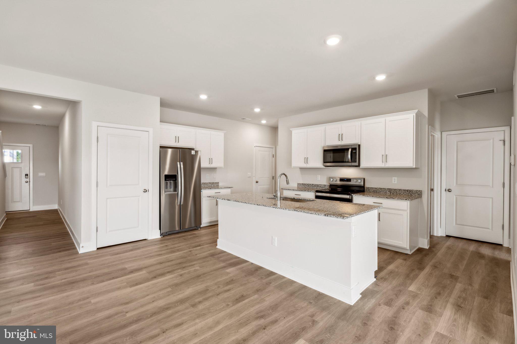 WEST WIND - Residential