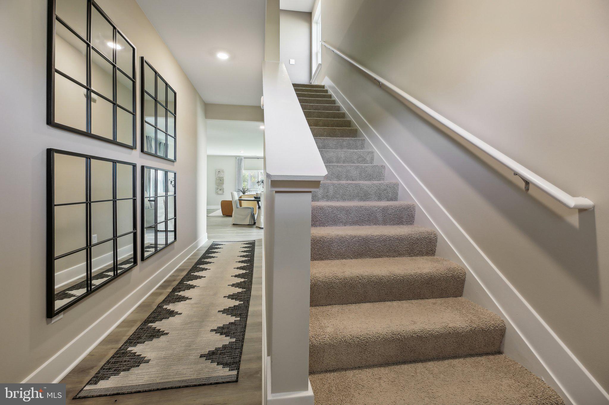 WEST WIND - Residential