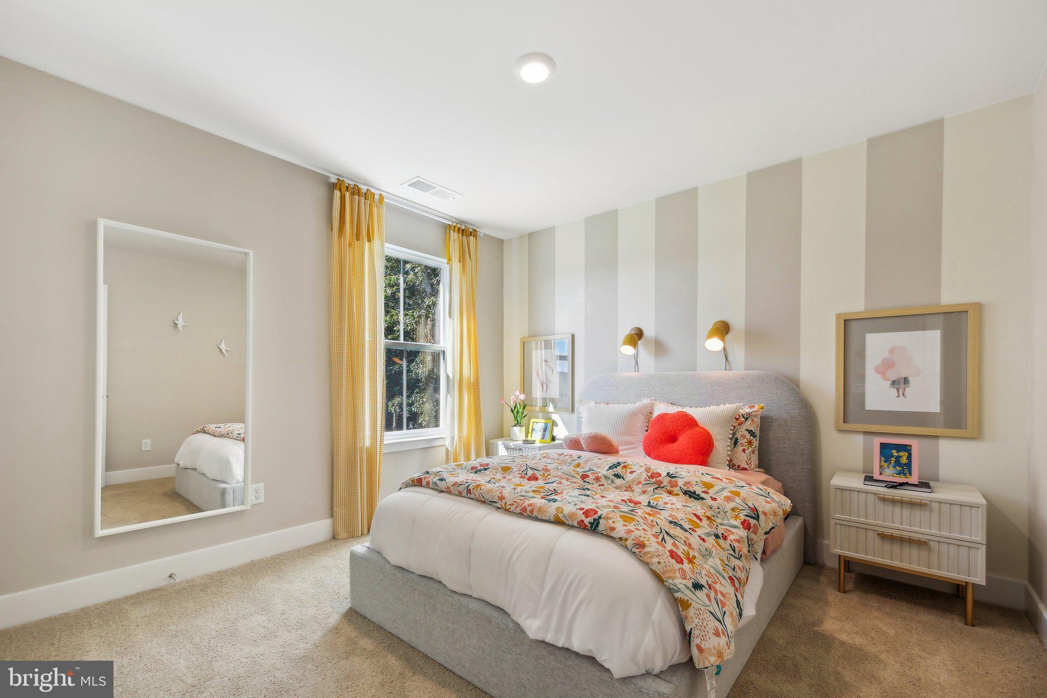 WEST WIND - Residential