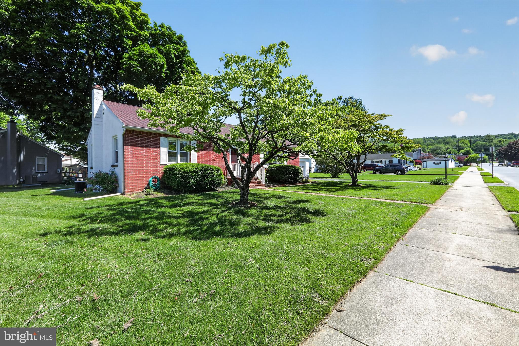 DOWNINGTOWN - Residential