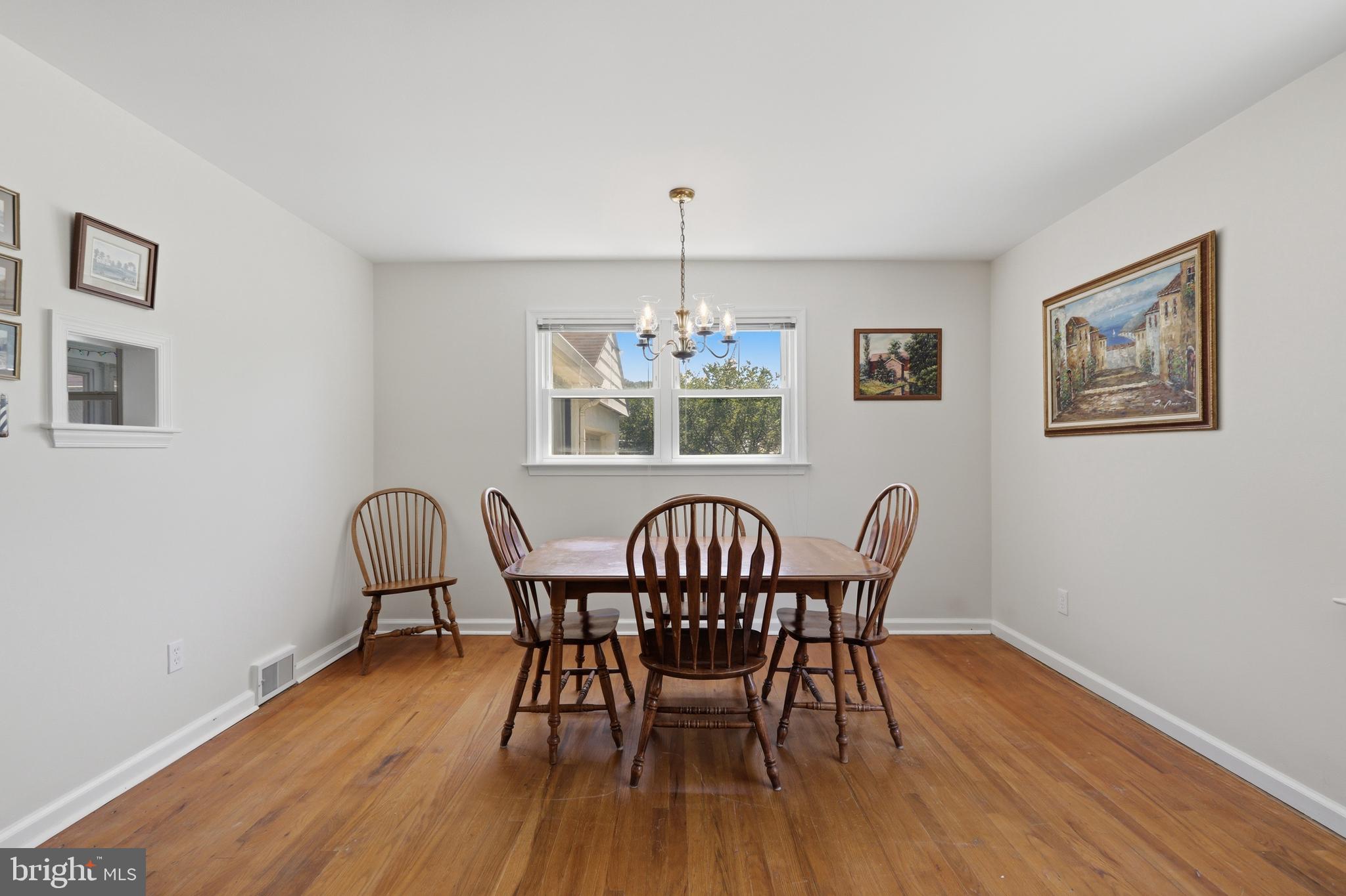 DOWNINGTOWN - Residential