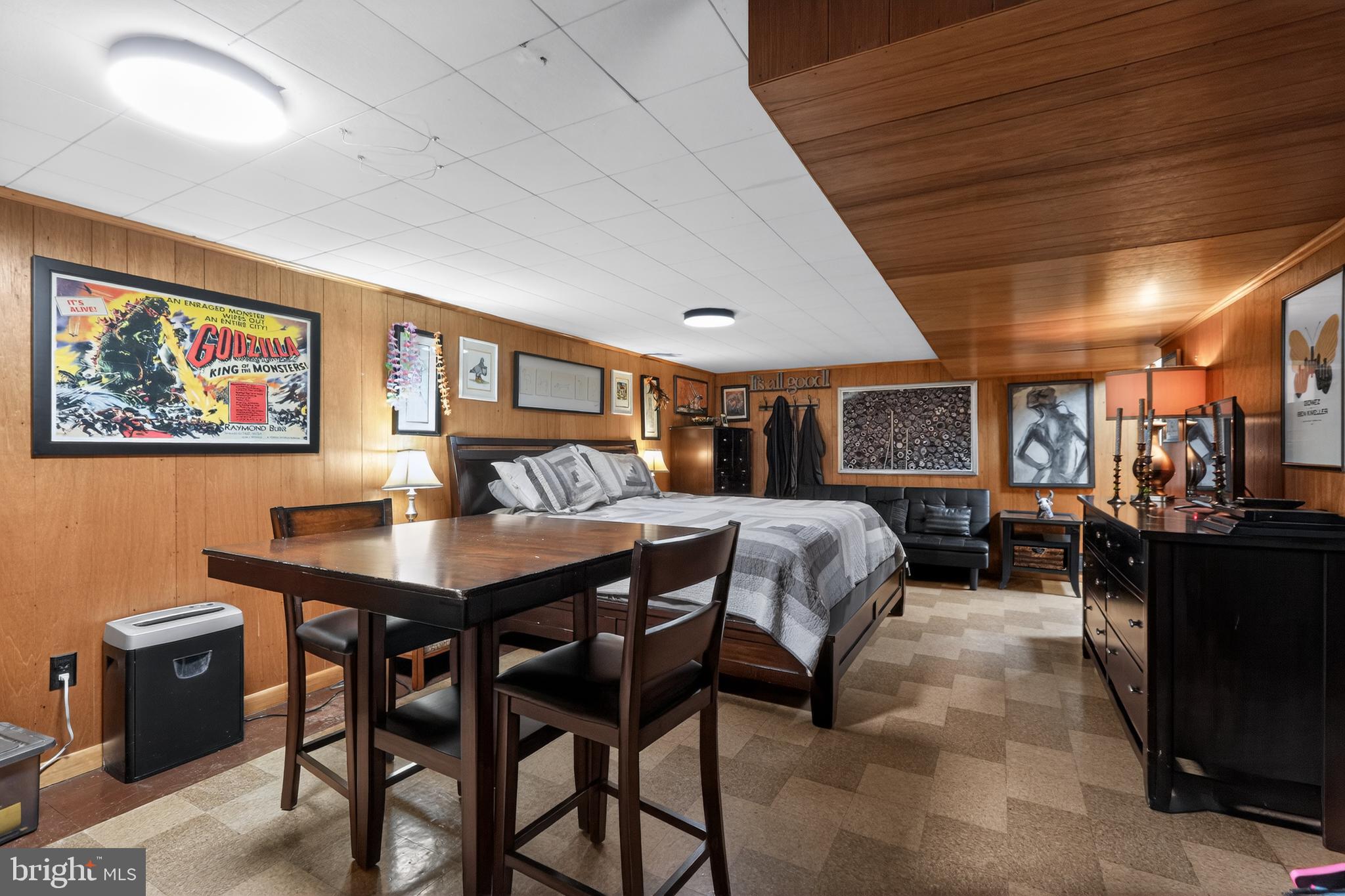 DOWNINGTOWN - Residential