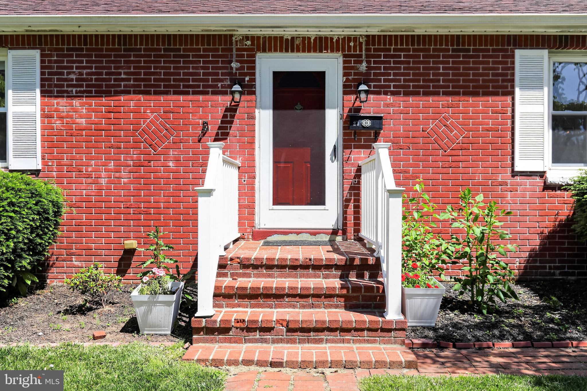 DOWNINGTOWN - Residential