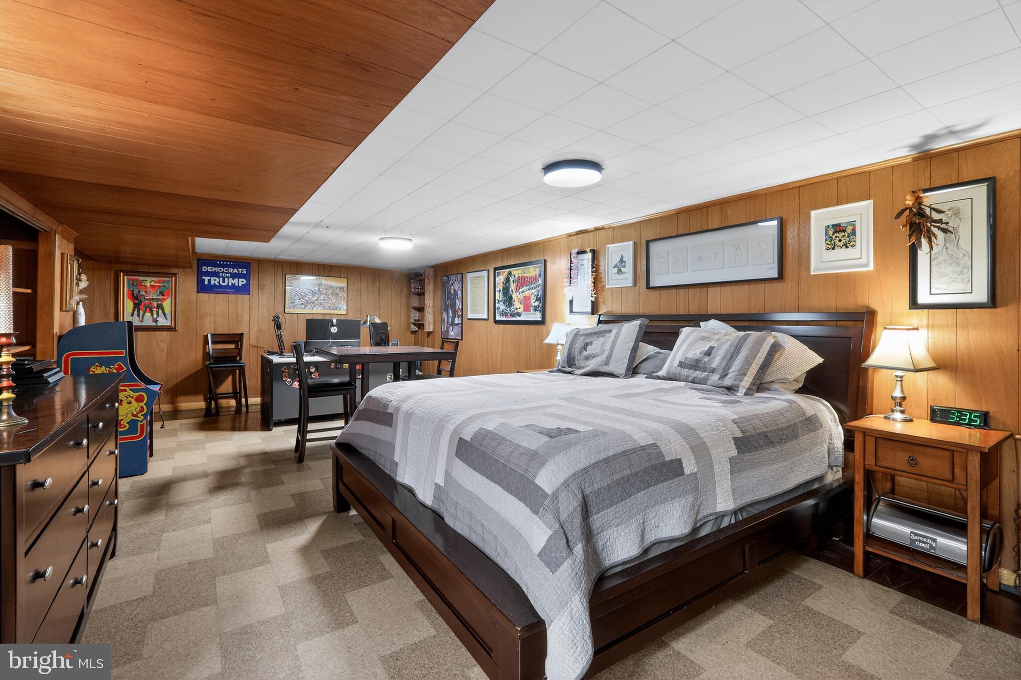 DOWNINGTOWN - Residential