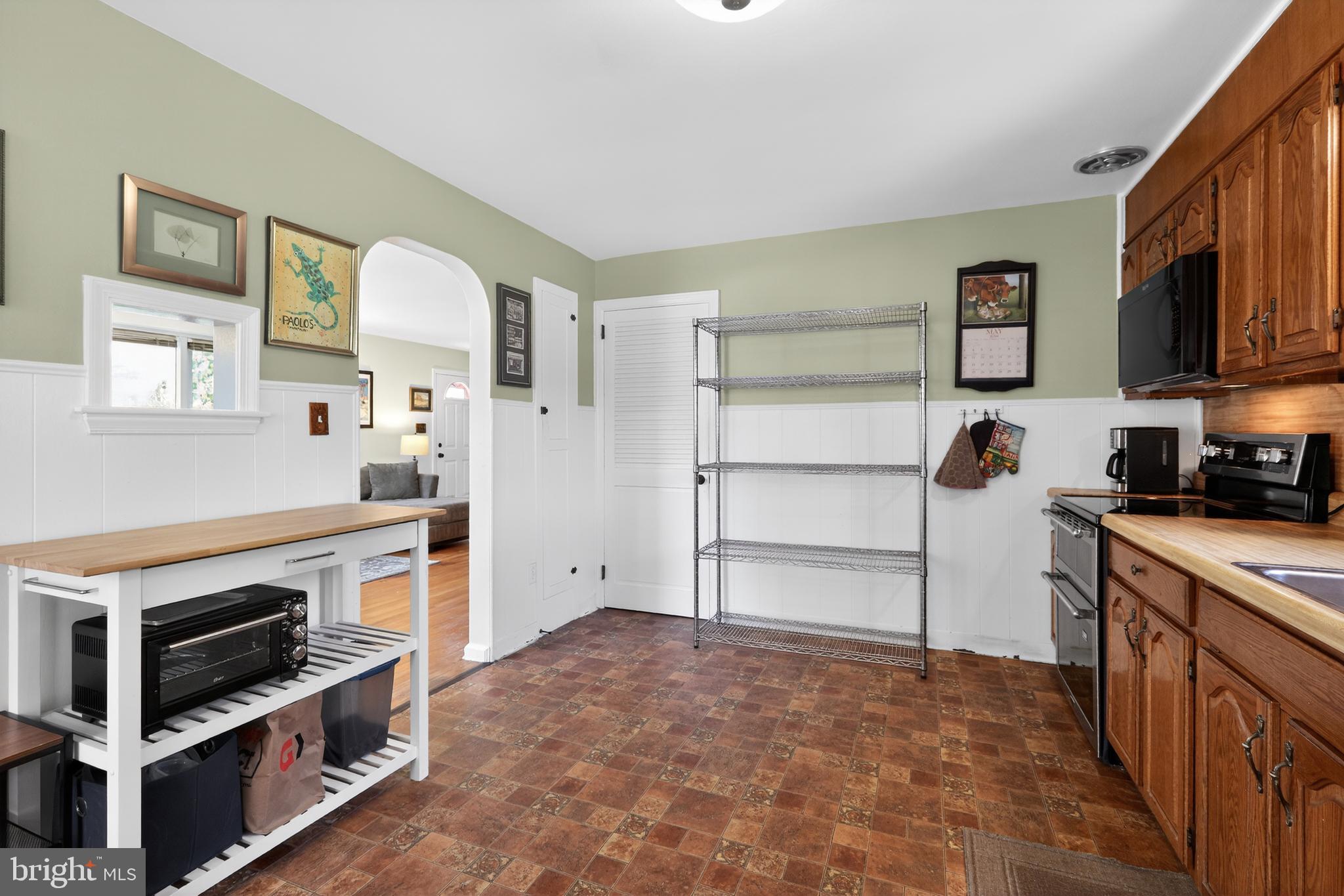 DOWNINGTOWN - Residential