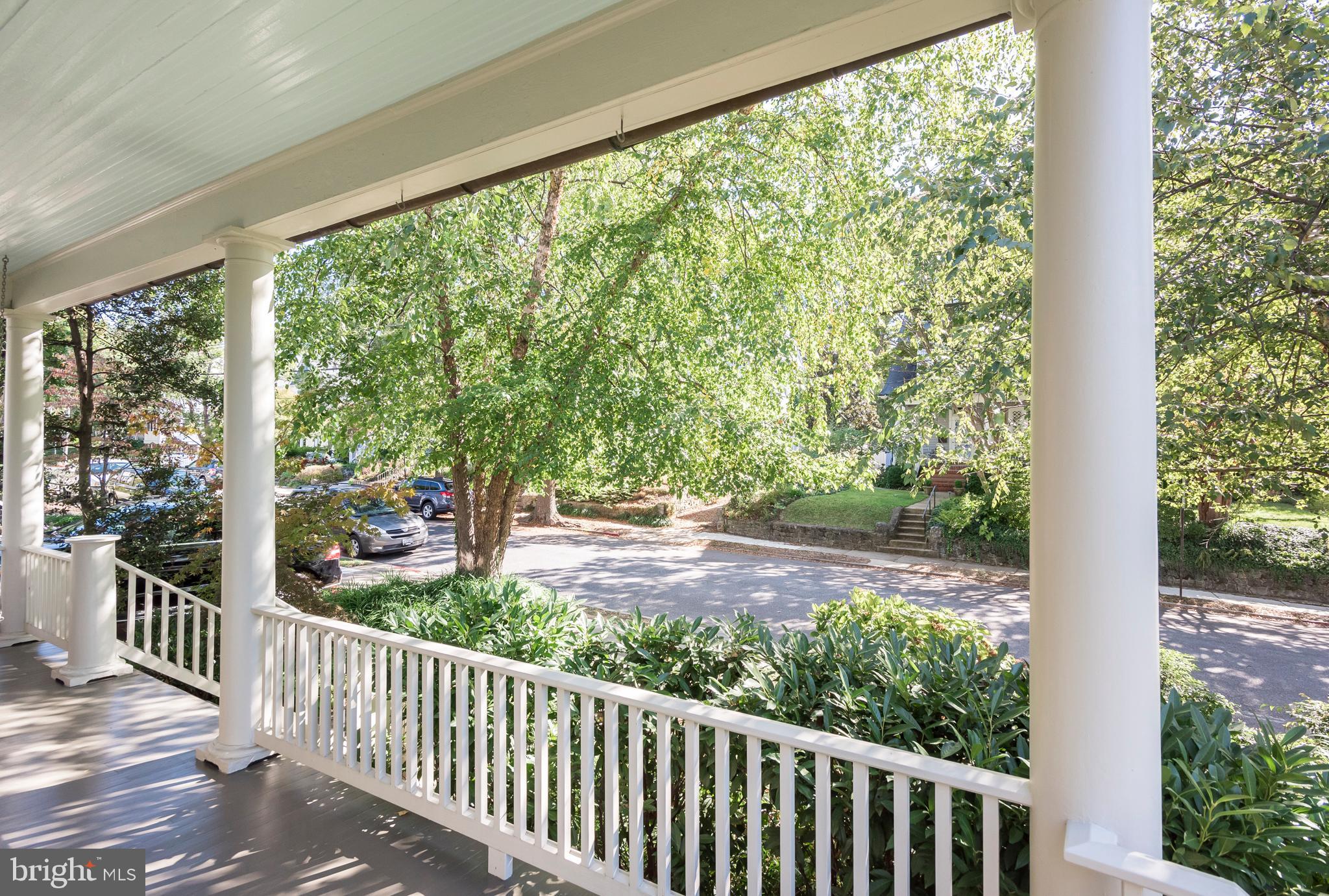MURRAY HILL - Residential