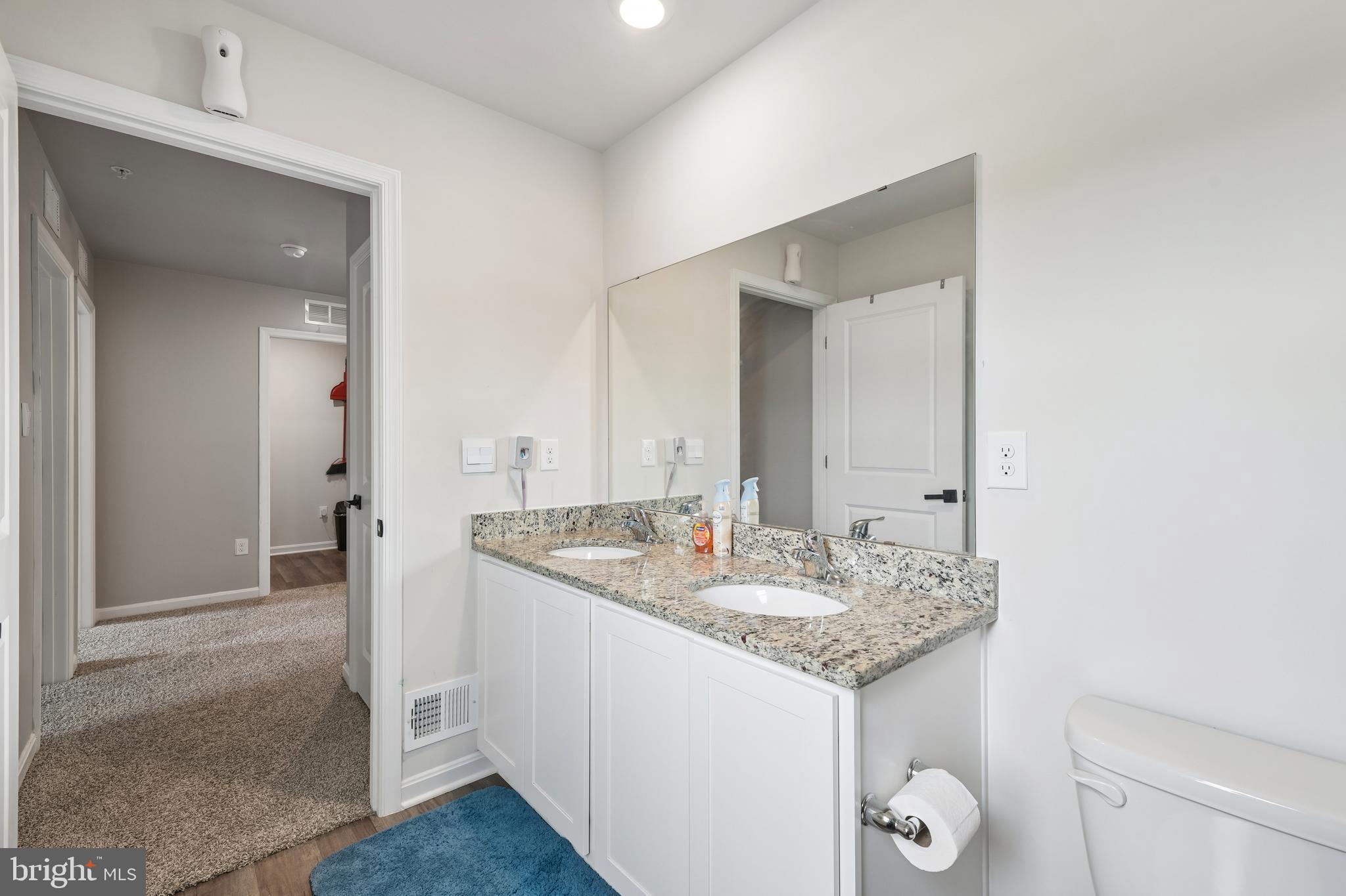 PINE GROVE - Residential