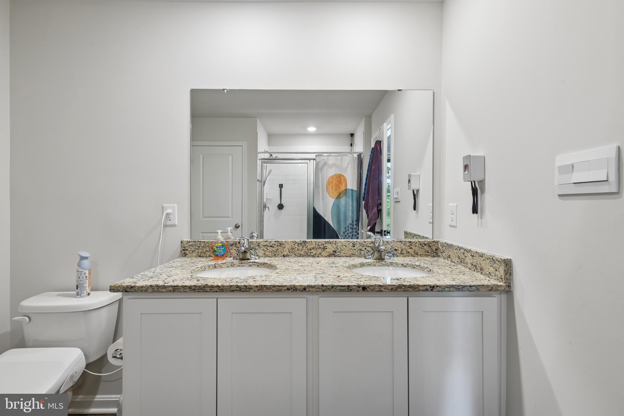 PINE GROVE - Residential