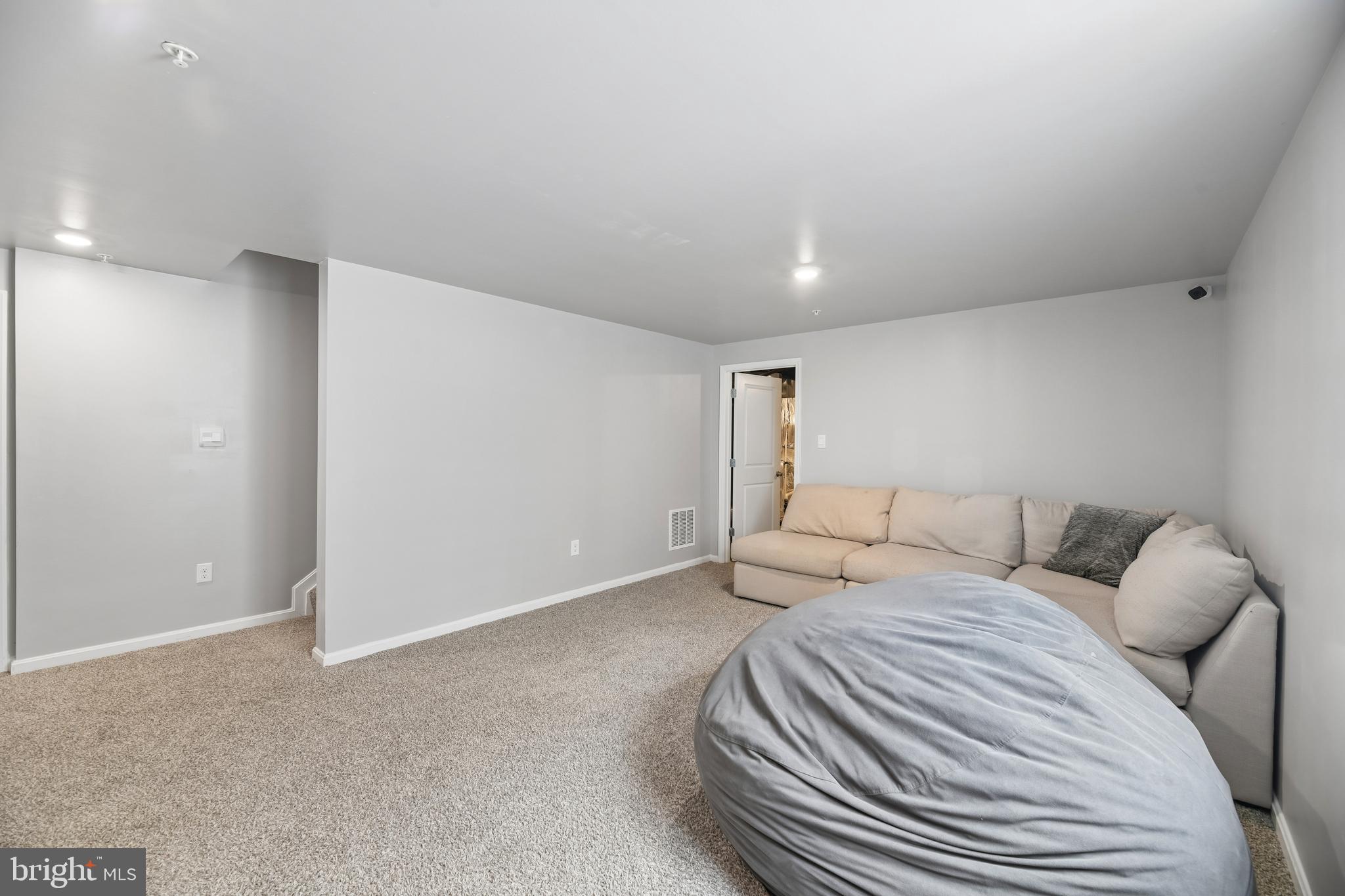 PINE GROVE - Residential