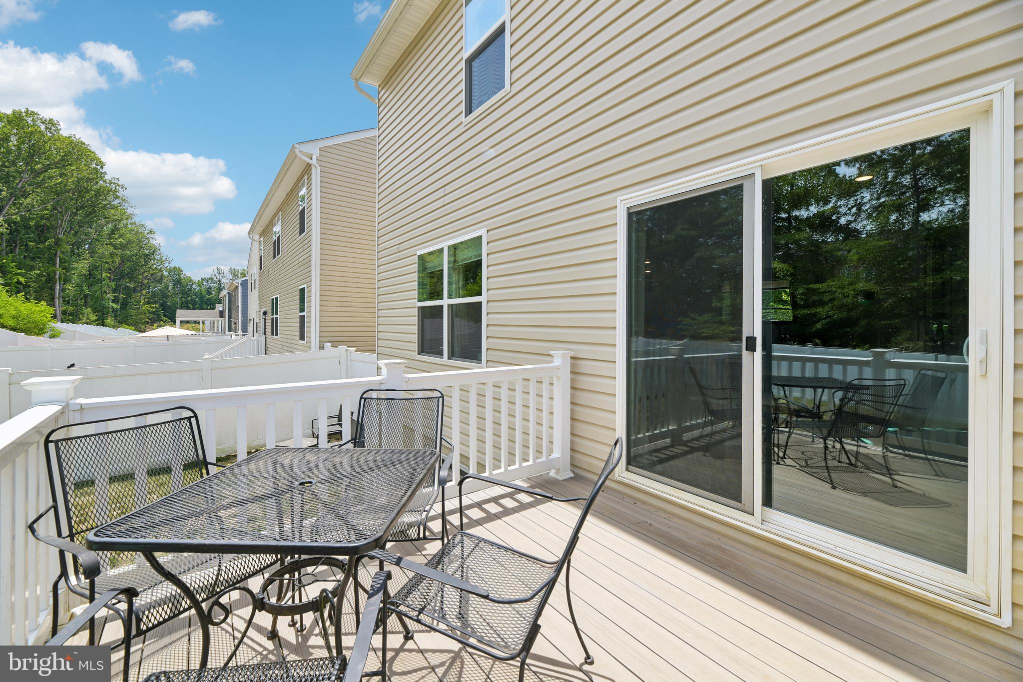 PINE GROVE - Residential