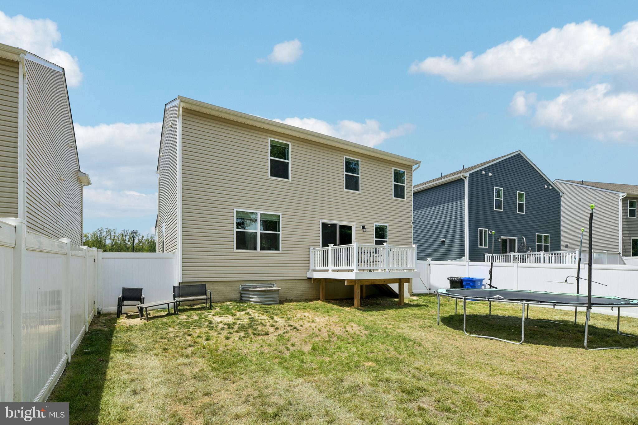 PINE GROVE - Residential