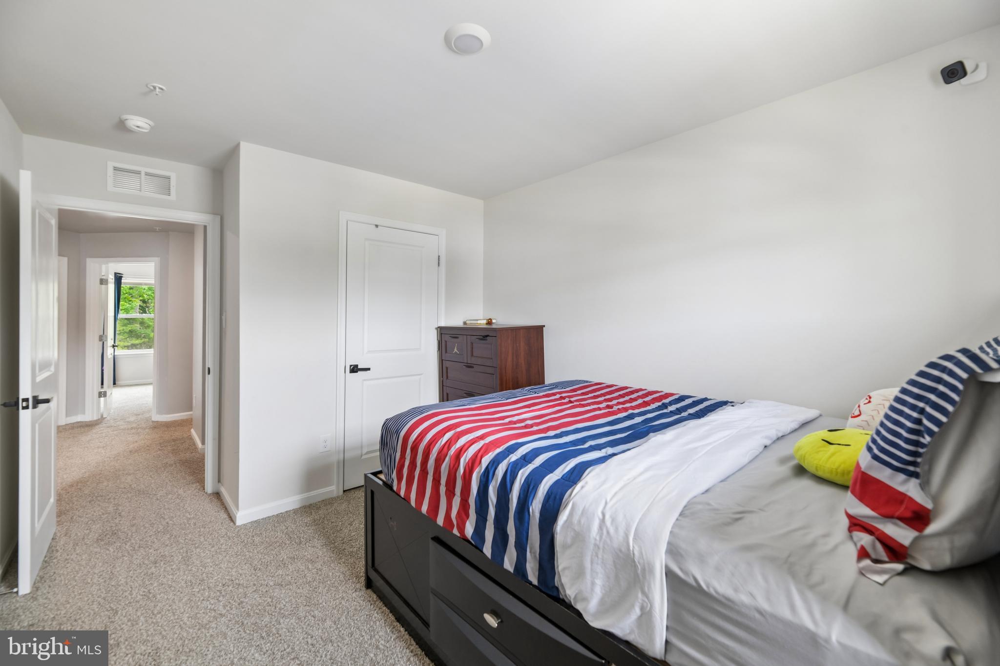 PINE GROVE - Residential