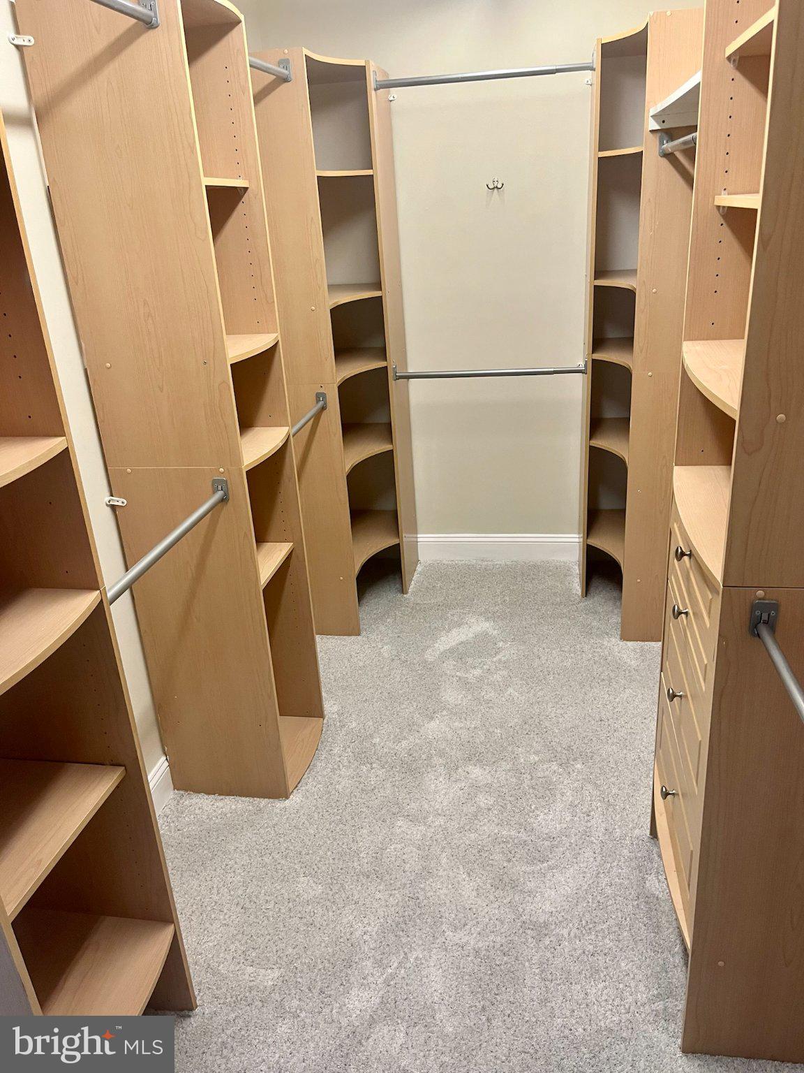 RESERVE AT CHESTERFI - Residential