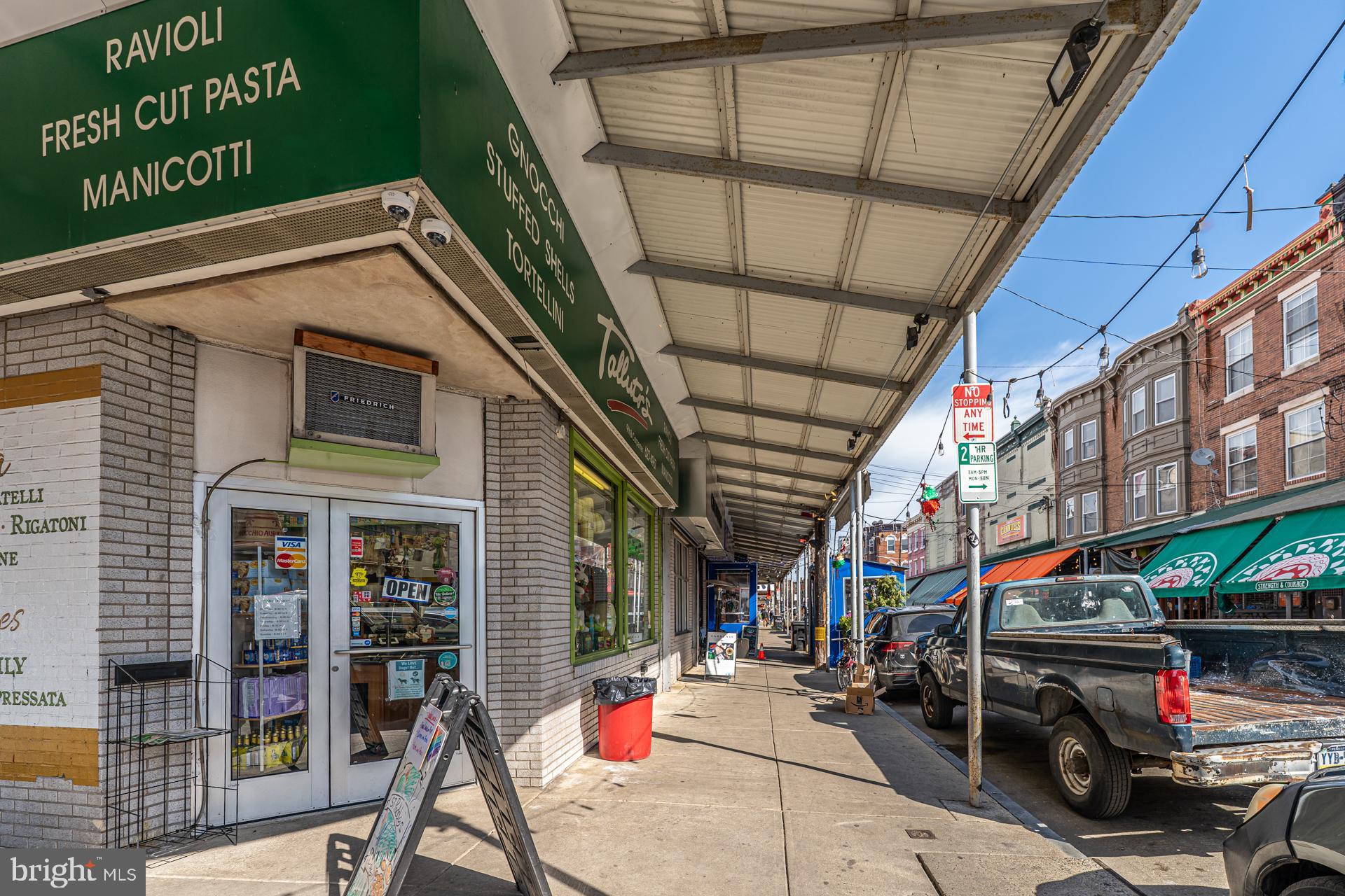 ITALIAN MARKET - Residential Income