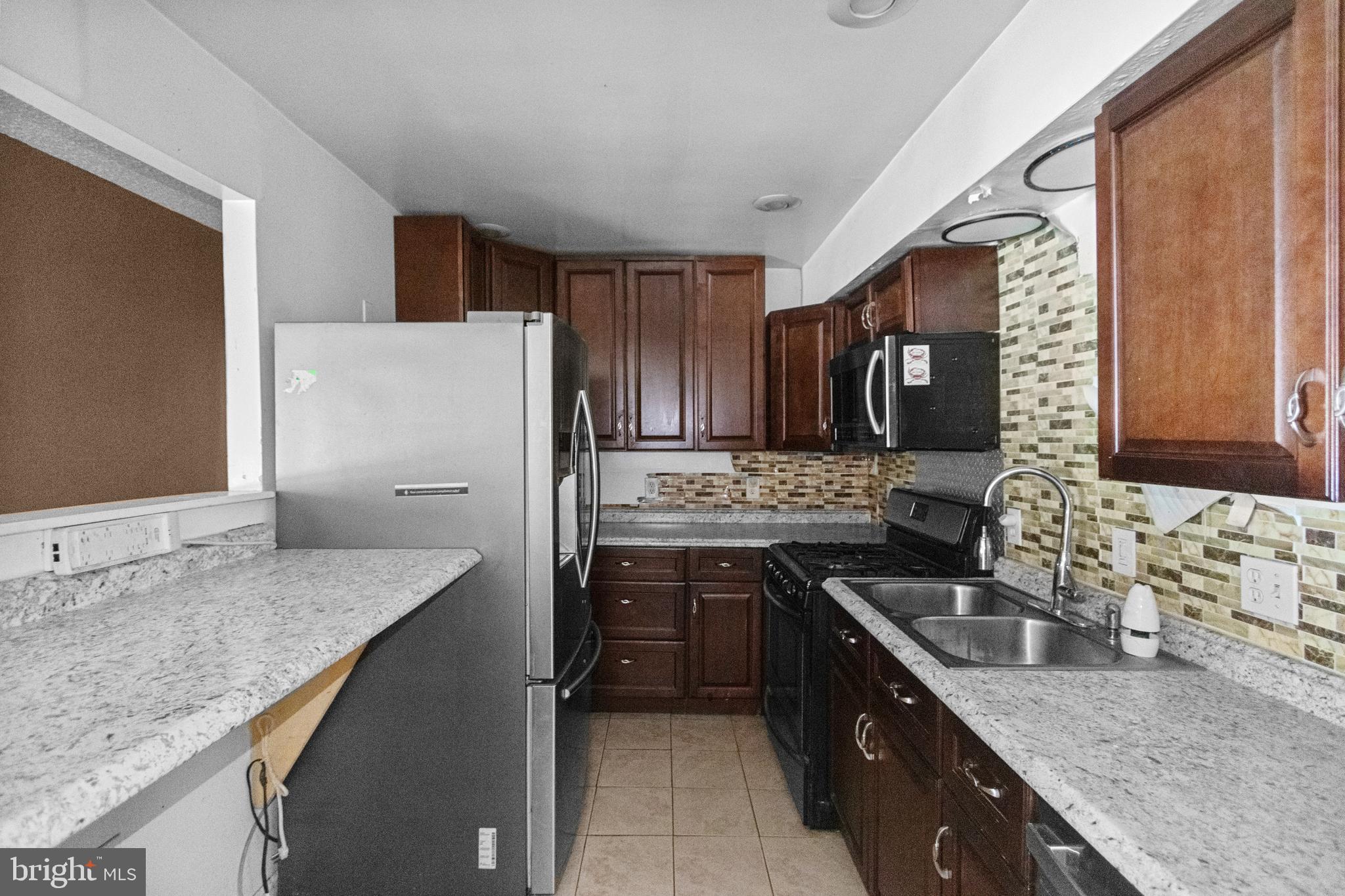 BLADENWOODS - Residential