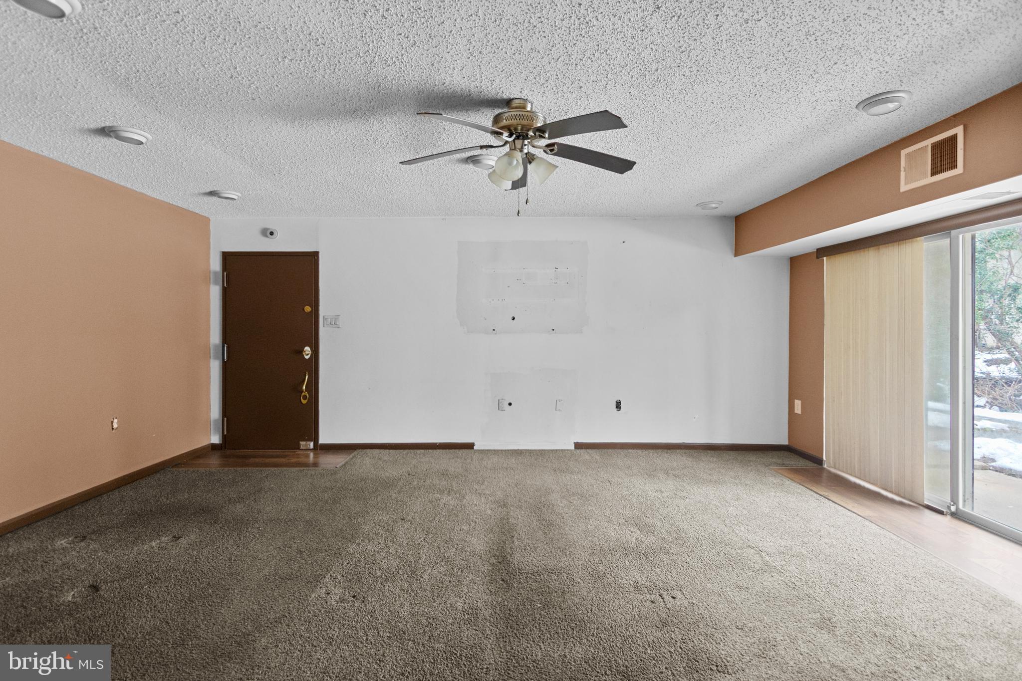 BLADENWOODS - Residential