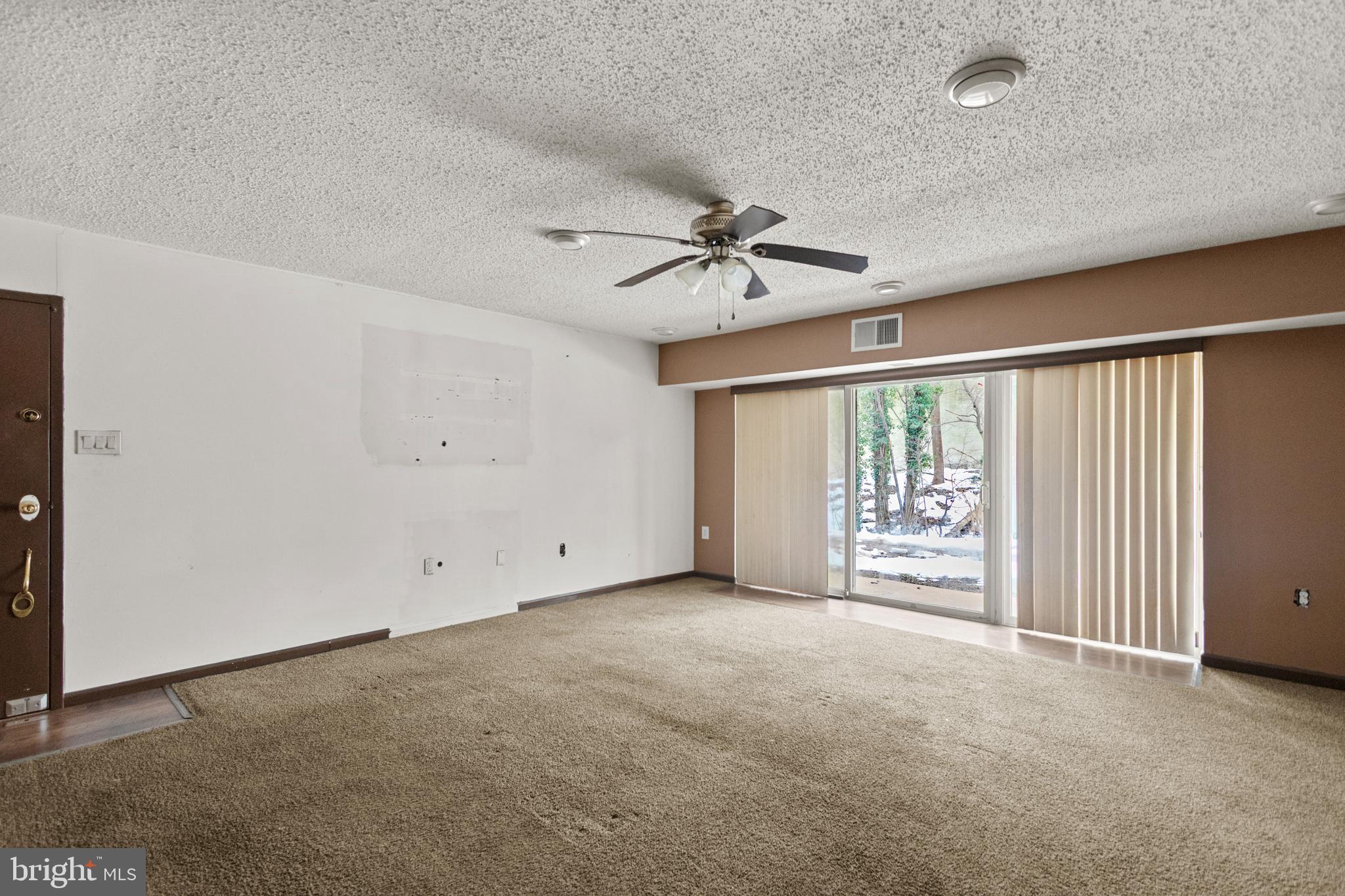 BLADENWOODS - Residential