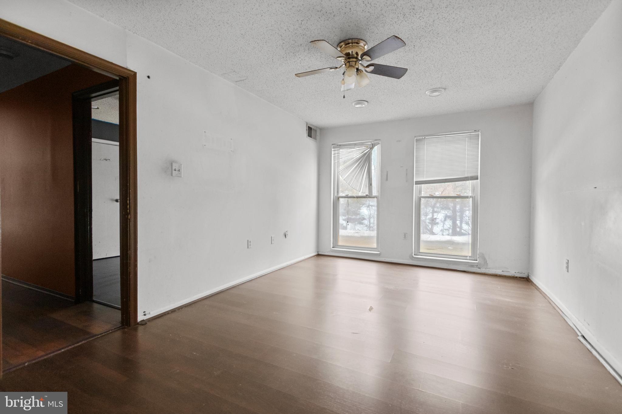 BLADENWOODS - Residential