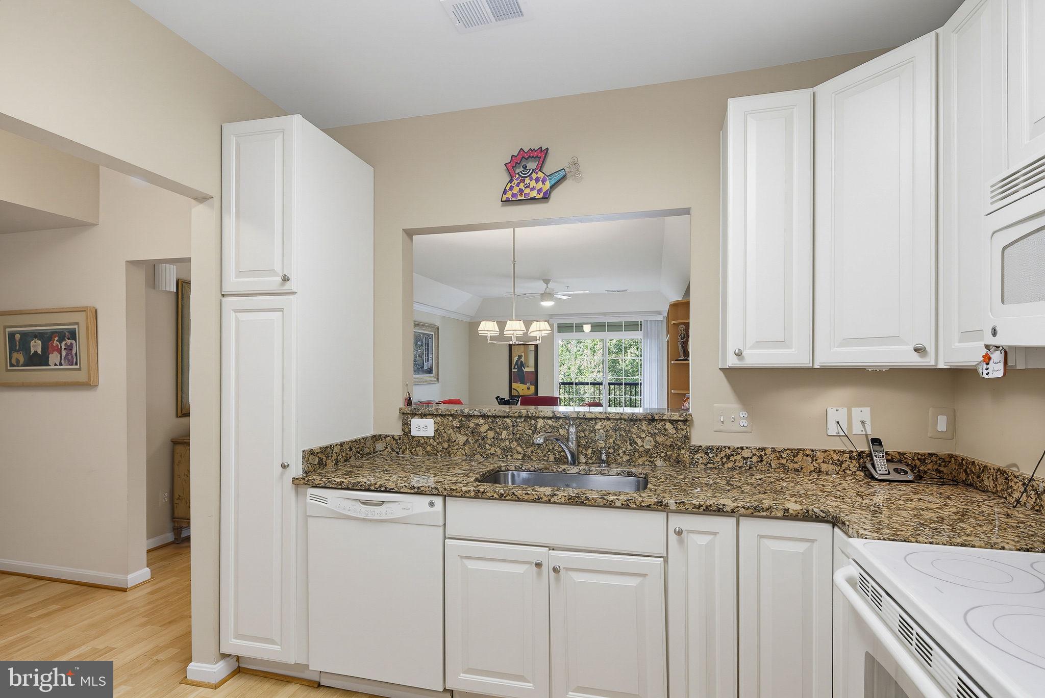 TRAVERTINE - Residential