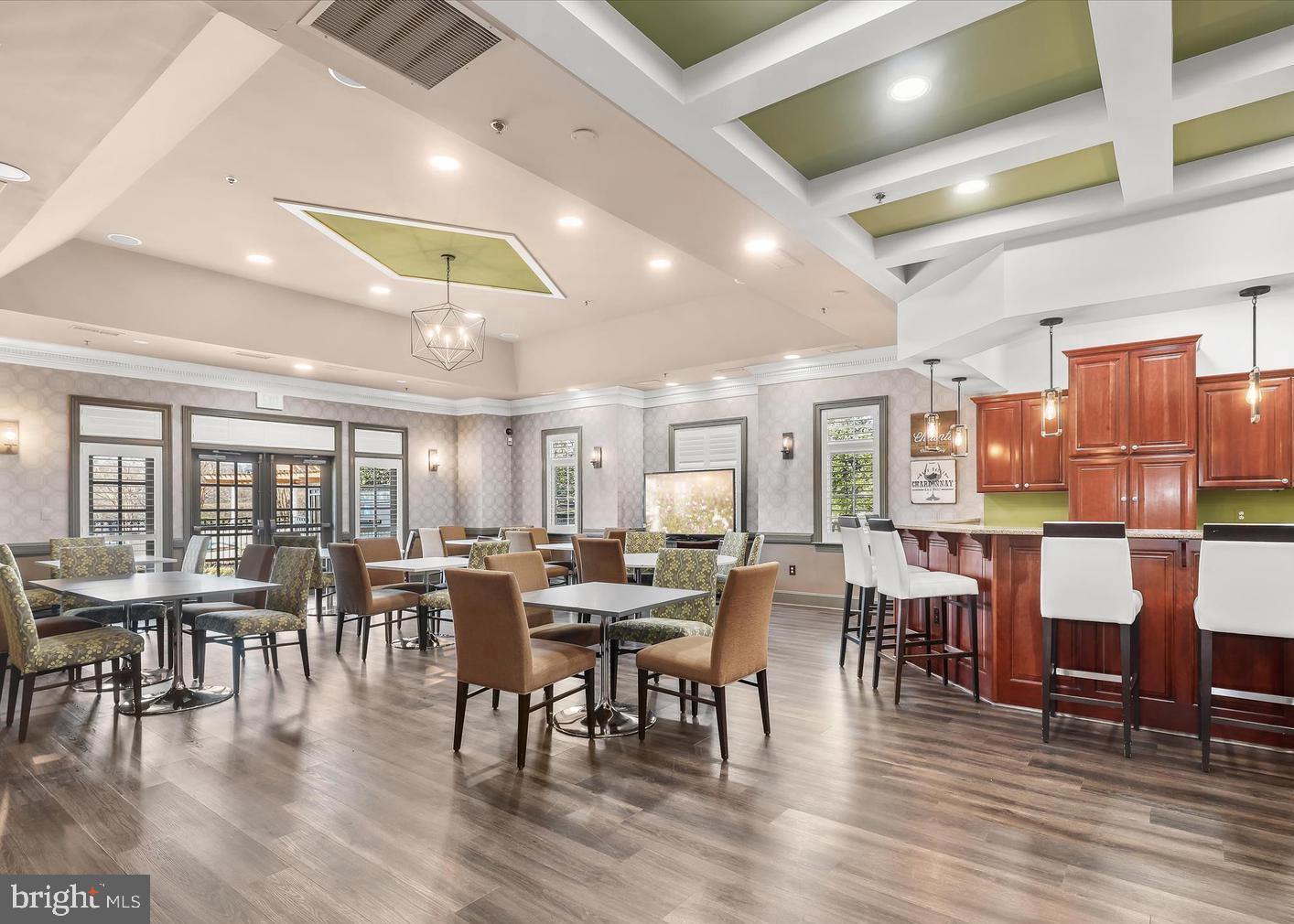 TRAVERTINE - Residential