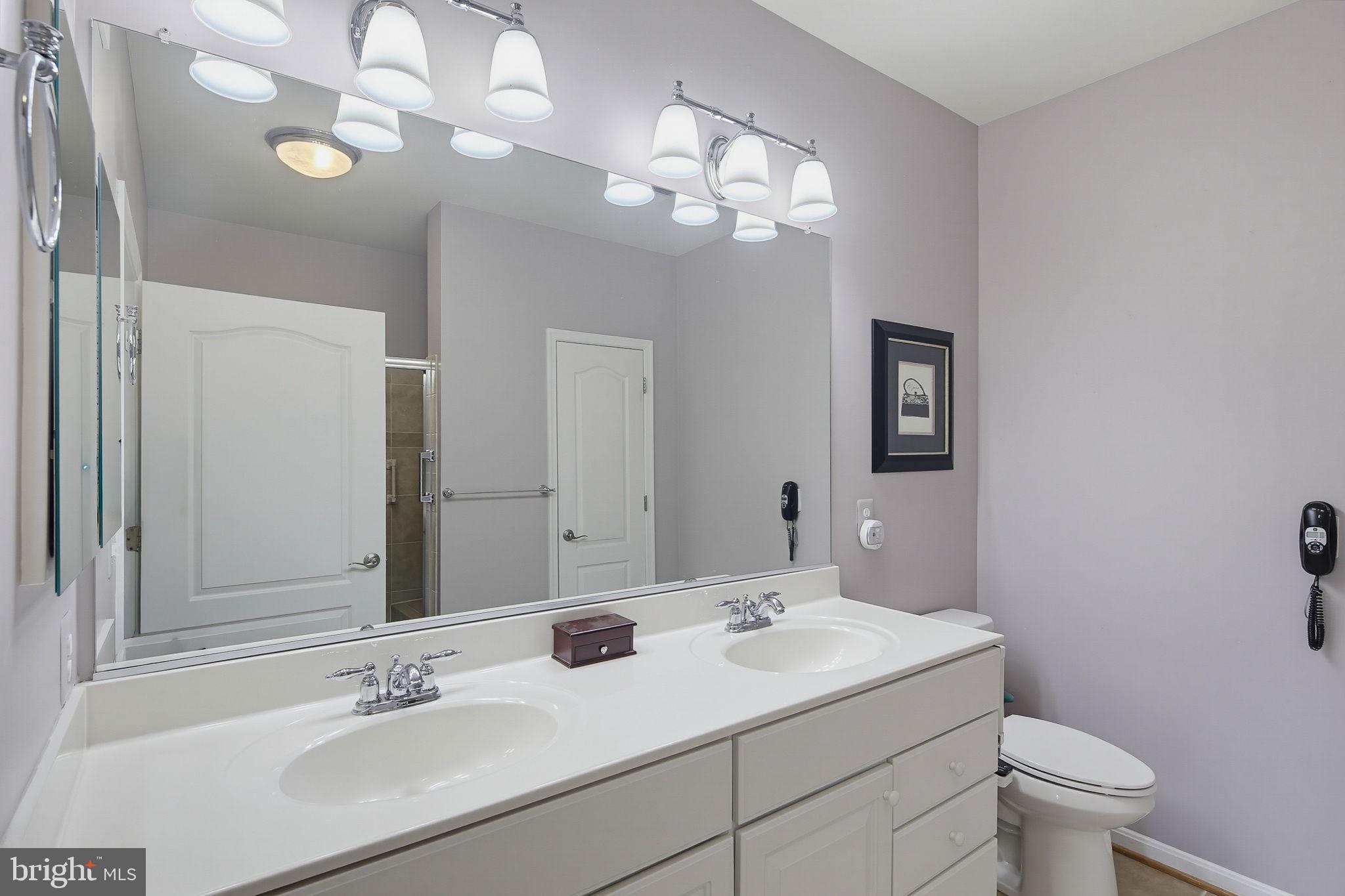 TRAVERTINE - Residential