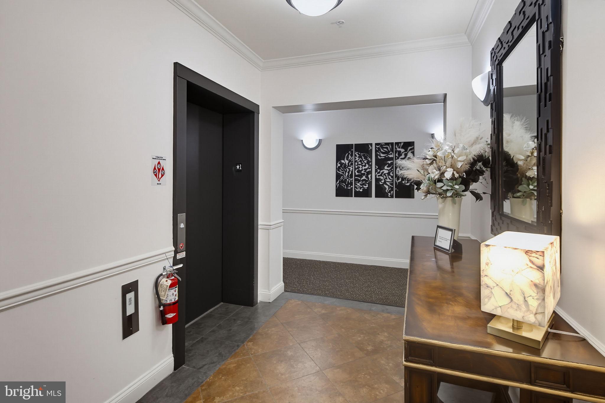 TRAVERTINE - Residential