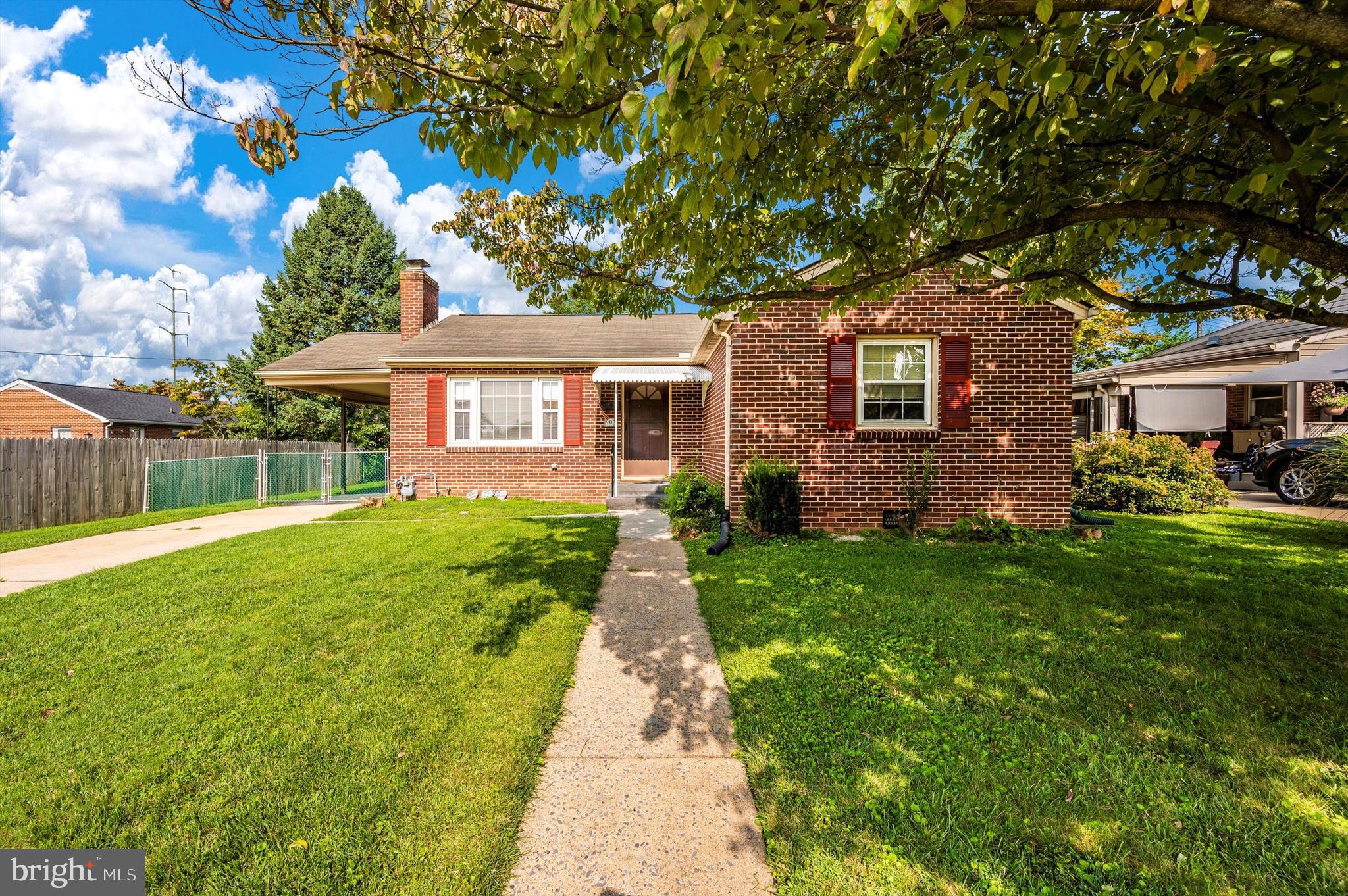 MONOCACY VILLAGE - Residential