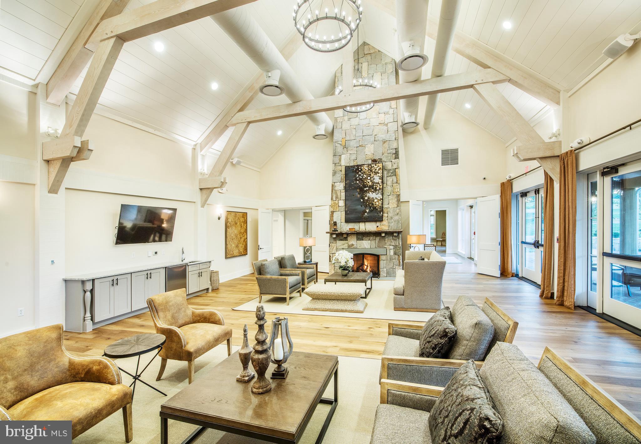 POTOMAC SHORES - Residential