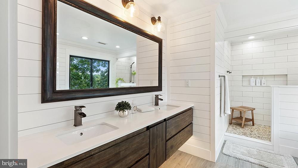 BLUEMONT - Residential