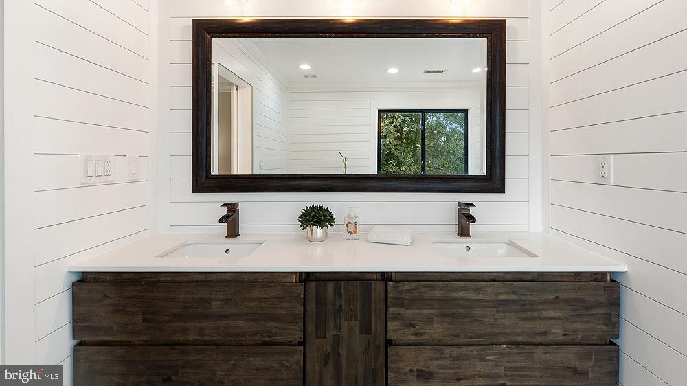 BLUEMONT - Residential