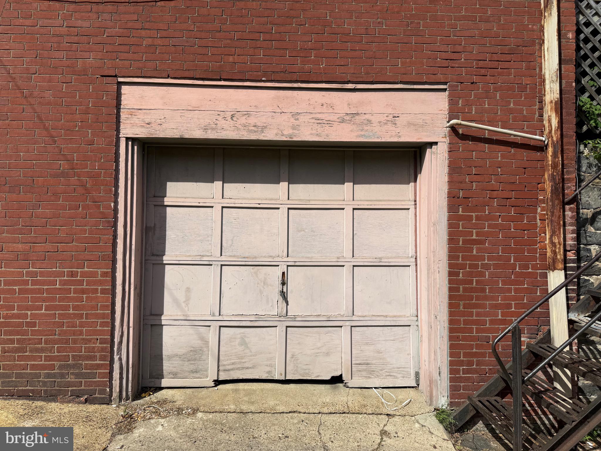 WILM #15 - Commercial Sale