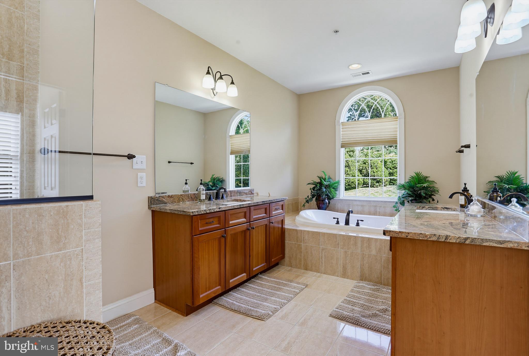 BRANTWOOD - Residential