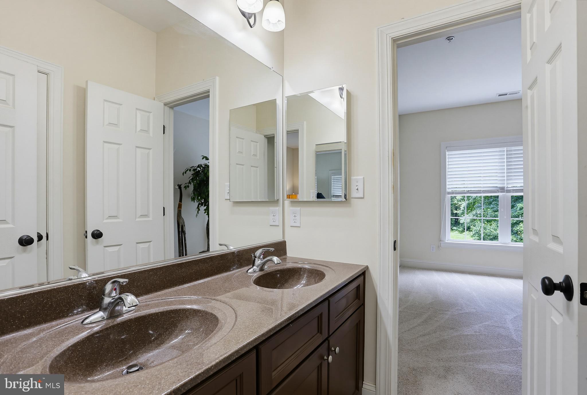 BRANTWOOD - Residential