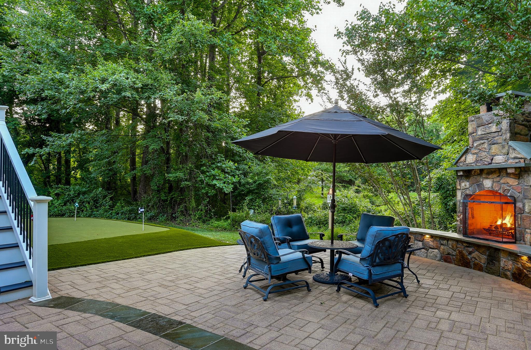 BRANTWOOD - Residential